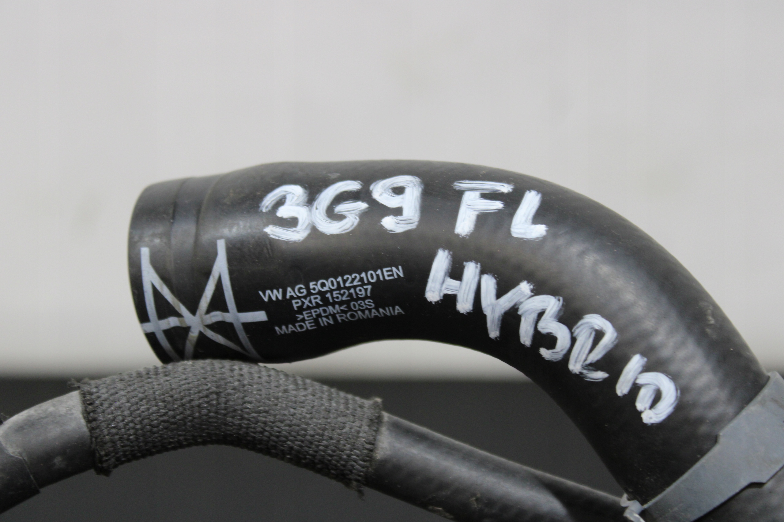 crijevo prijenos vode 5Q0122101EN VW PASSAT B8 3G0 3G9 LIFT