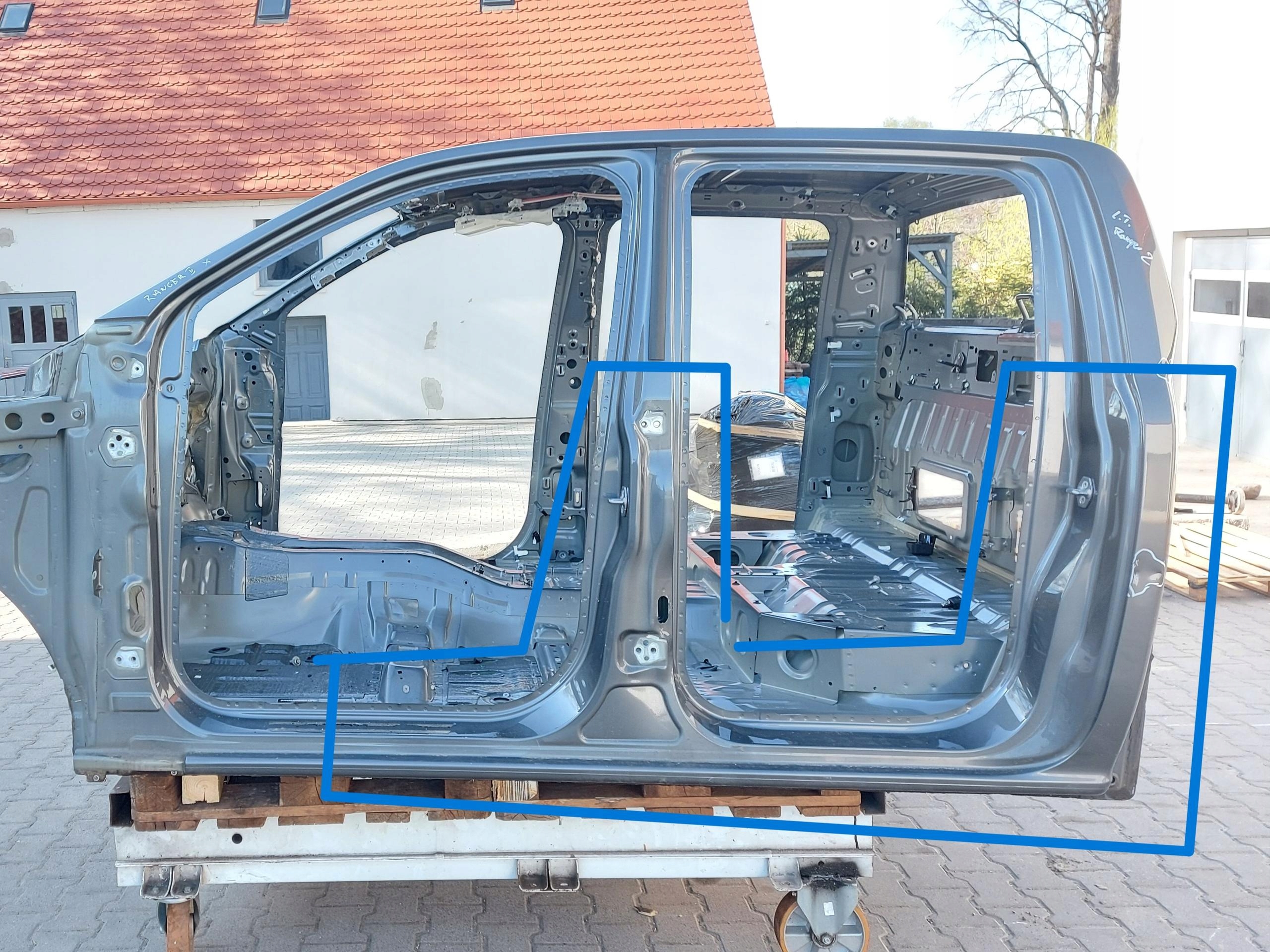 Ford Ranger X 6 VI 2024r threshold pillar left 2AB