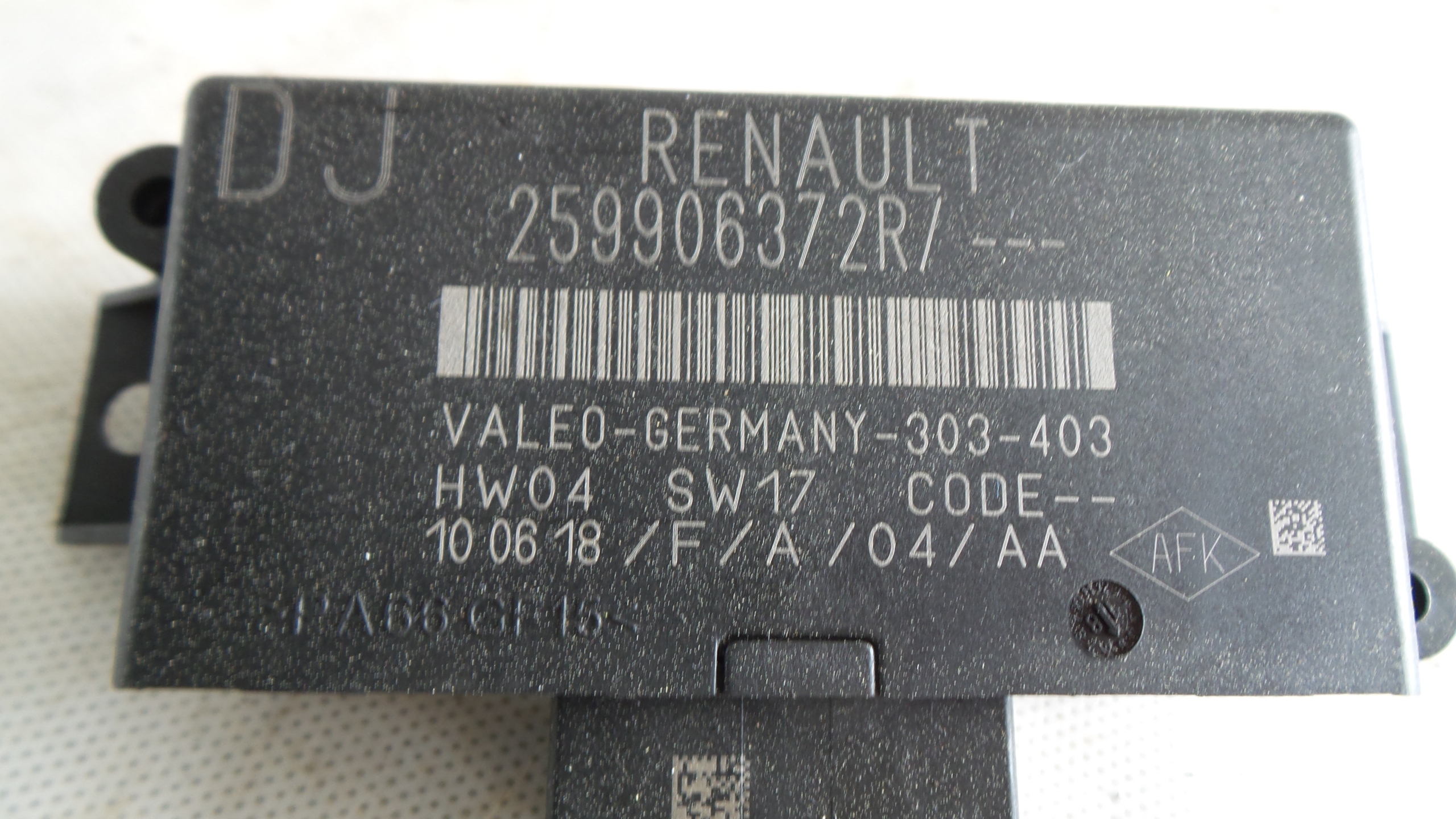 MODUŁ STEROWNIK TYLNY PDC 259906372R RENAULT ZOE 2019 ROK PAKTRONIKA Numer katalogowy części 259906372R