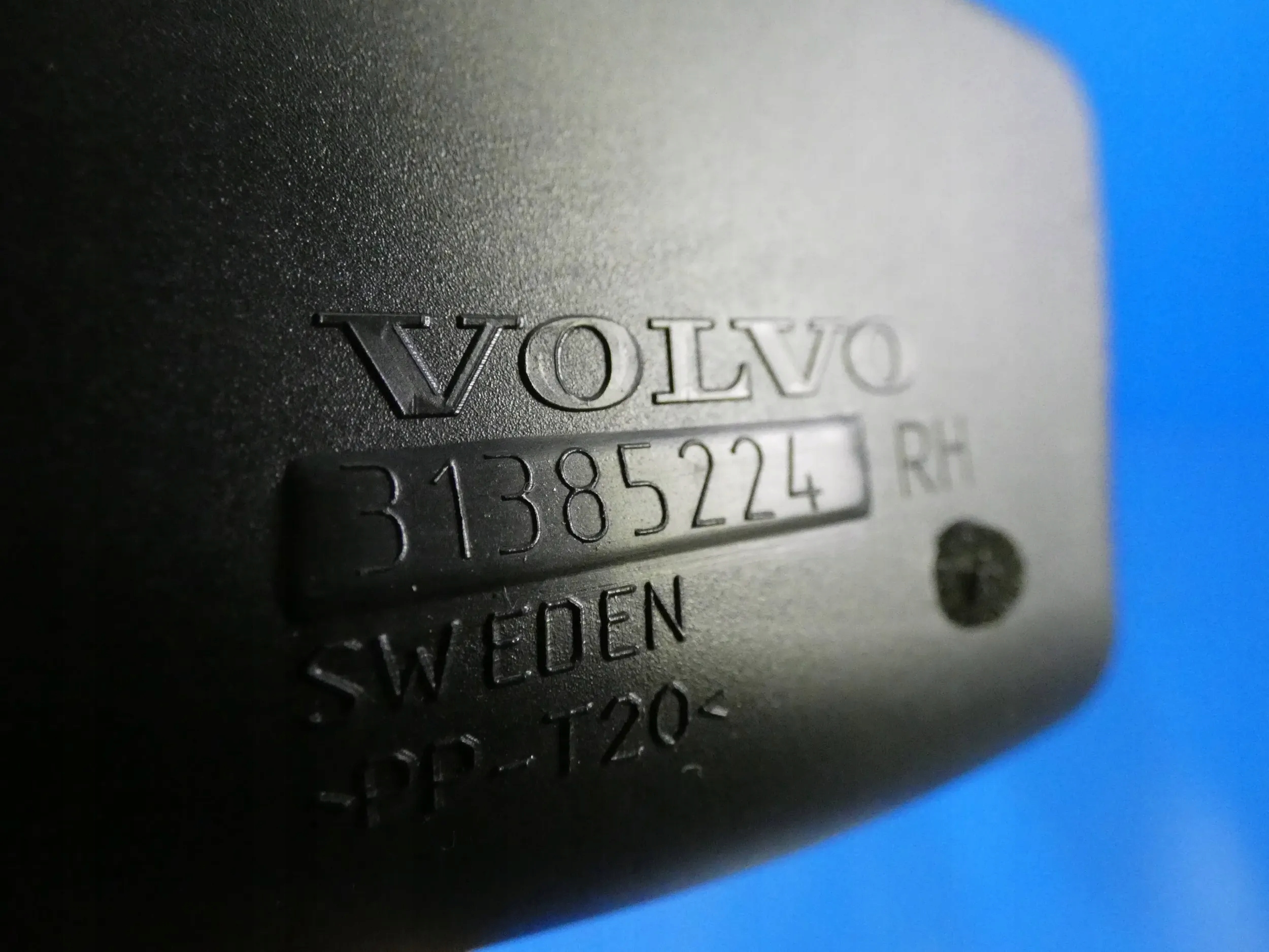 VOLVO V40 II holder bracket console supports left front