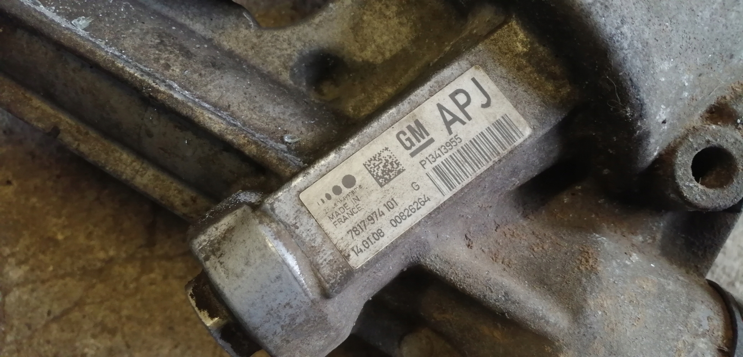 opel ASTRA IV J рулевая рейка P13413955