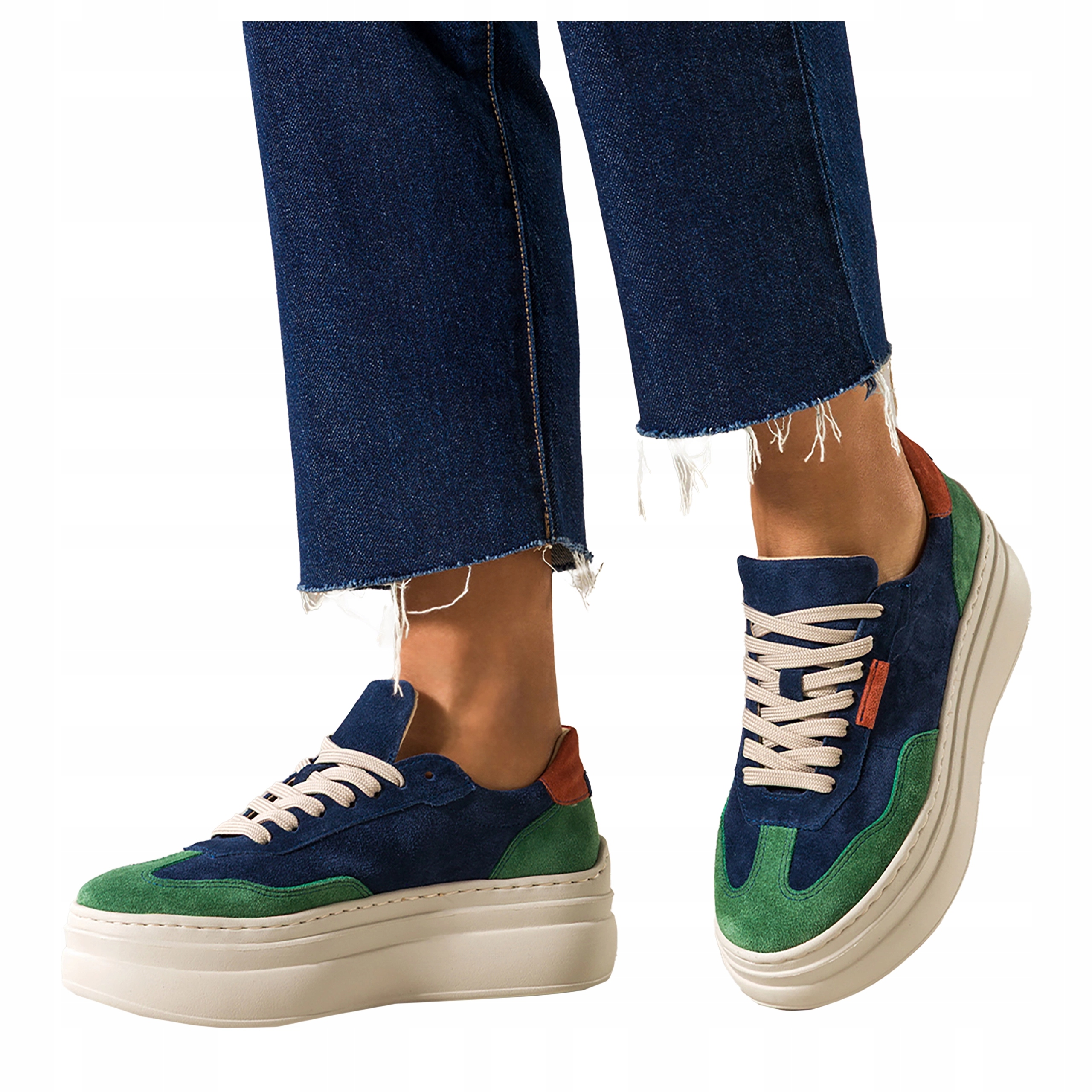 Sneakersy Dámské kožené sportovní boty na platformě, Polský Výrobek, velikost 37