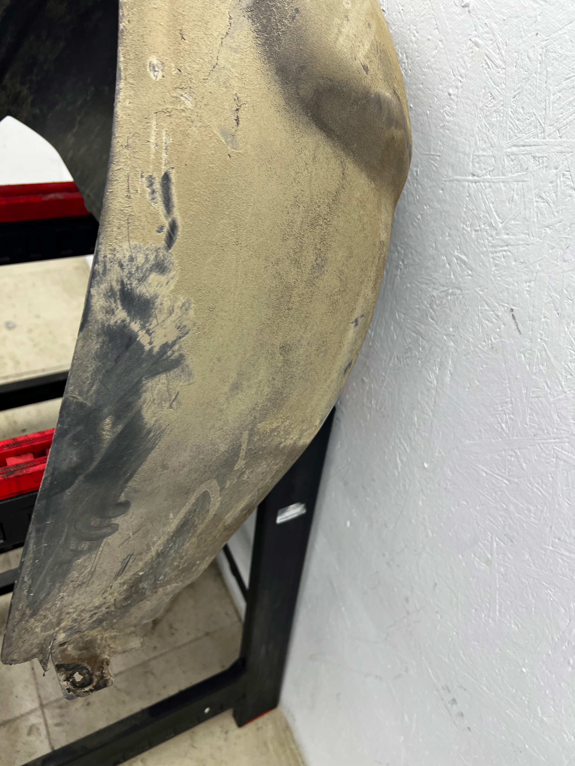 VW T5 TRANSPORTER mudguard right rear part right rear. 7H0810972