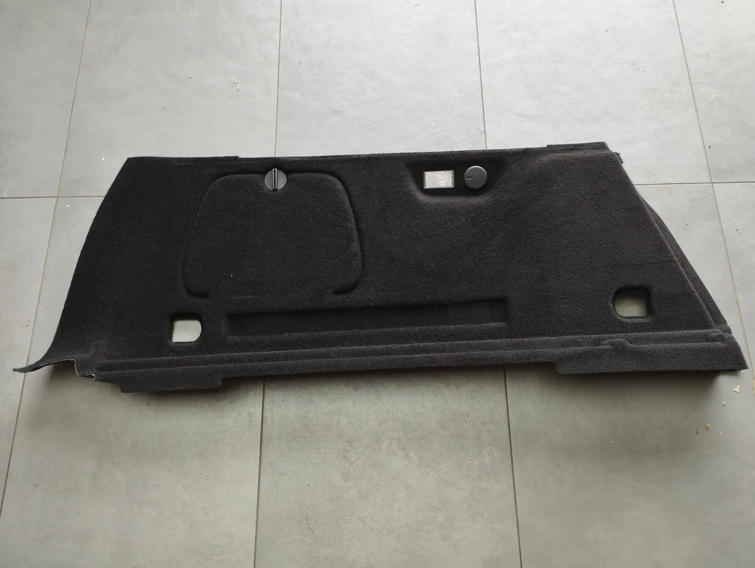 Opel Astra K KOMBI boot upholstery left rear part 39052363
