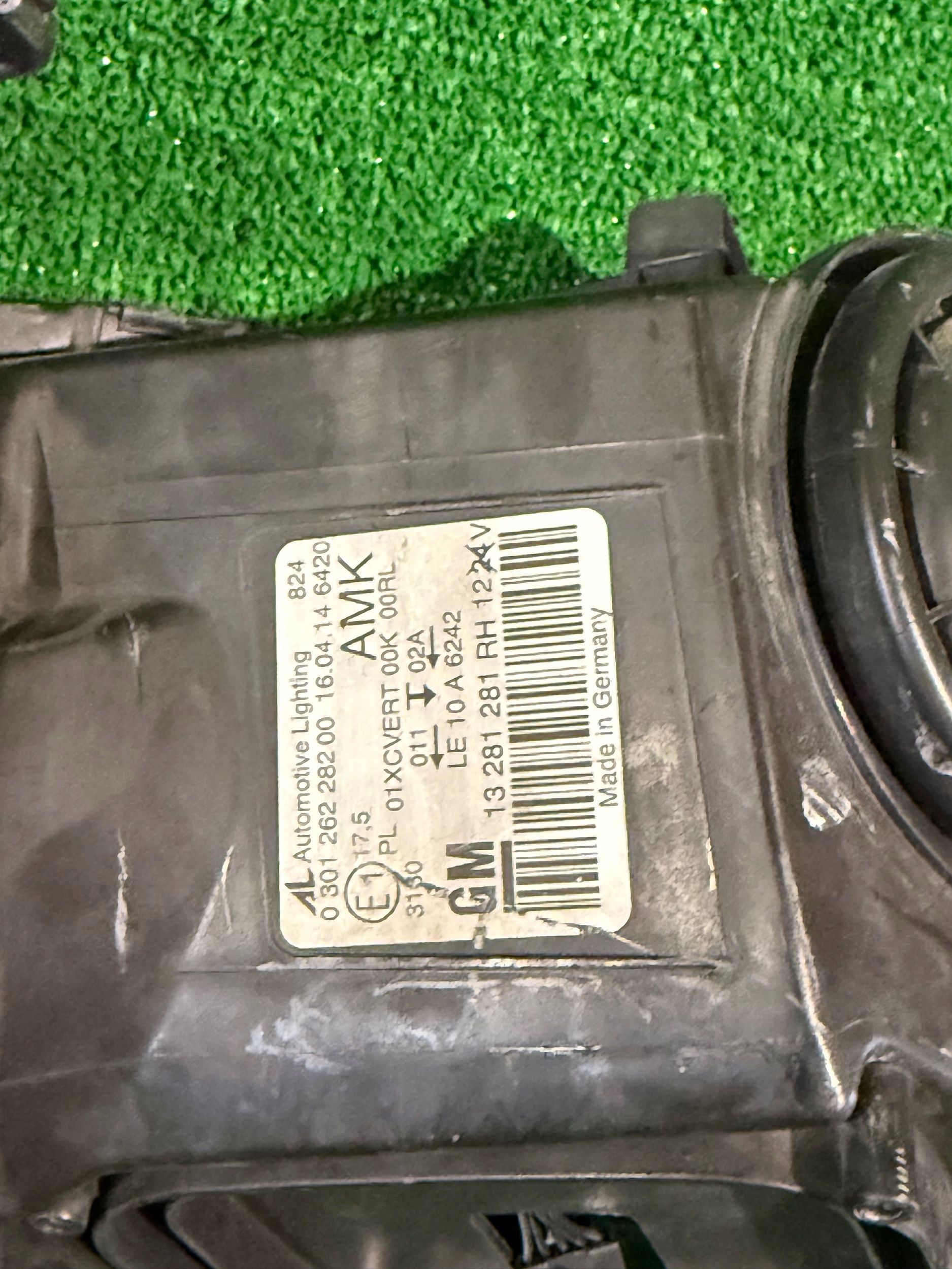 REFLEKTOR right OPEL ASTRA J GTC XENON NR:667