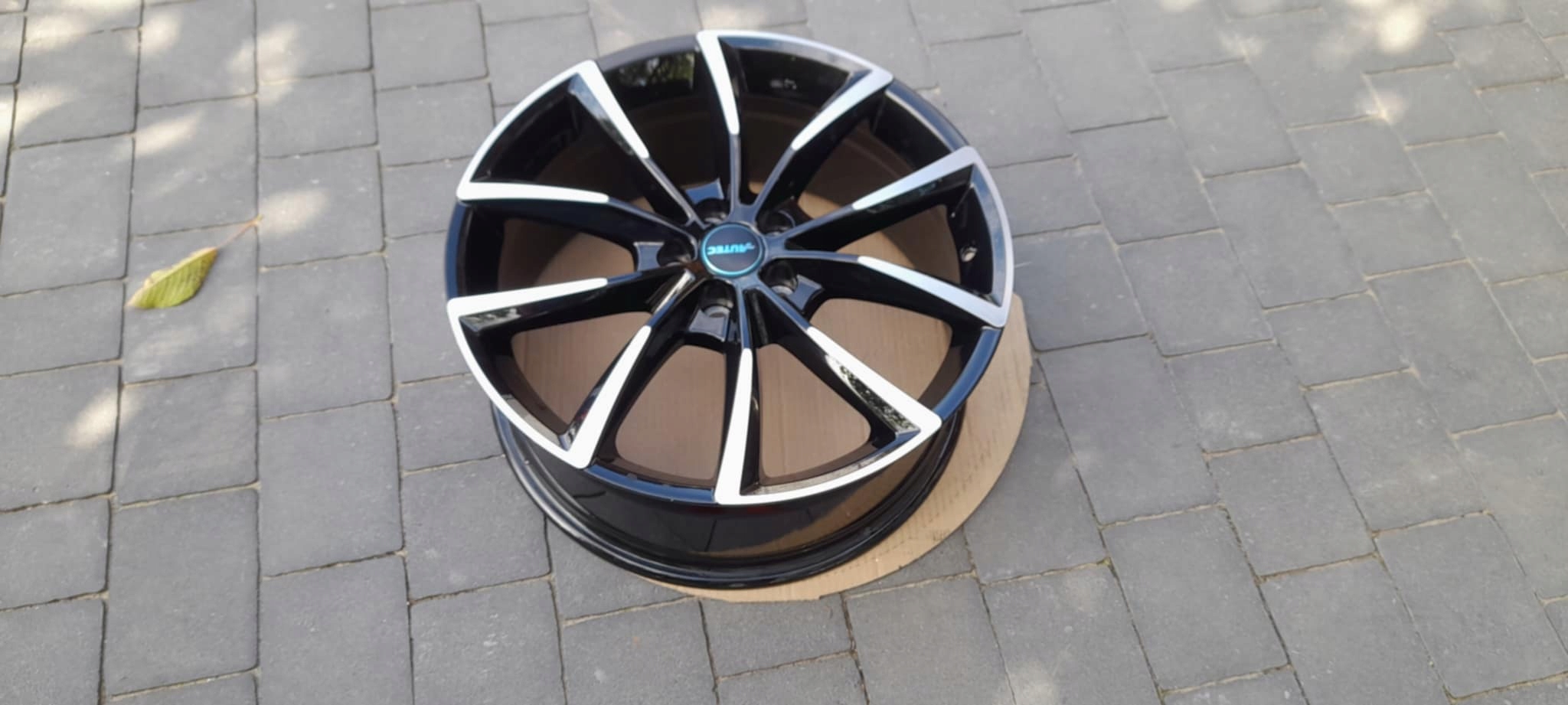 disk hliníkový AUTEC 8.0" x 19" 5x108 ET 42