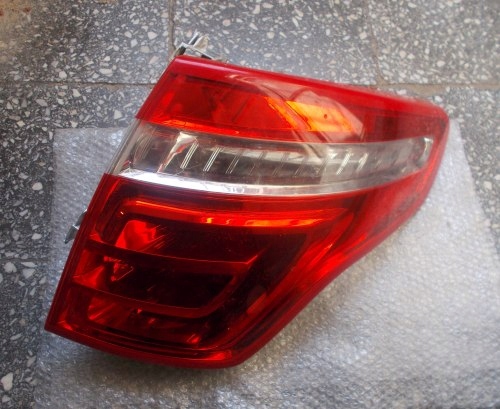 CITROEN C4 PICASSO PRAWA TYLNA LAMPA ORYGINAŁ