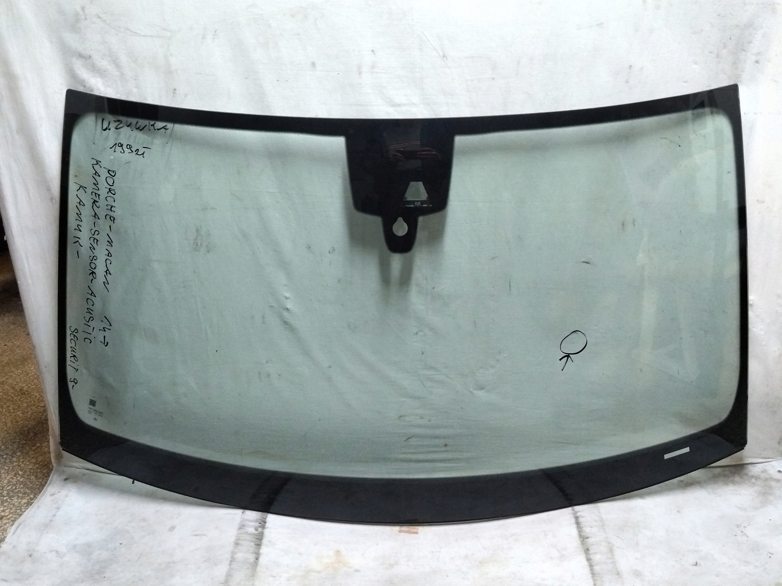 SZYBA PRZEDNIA PORSCHE MACAN (2014-) KAM SENS ACU