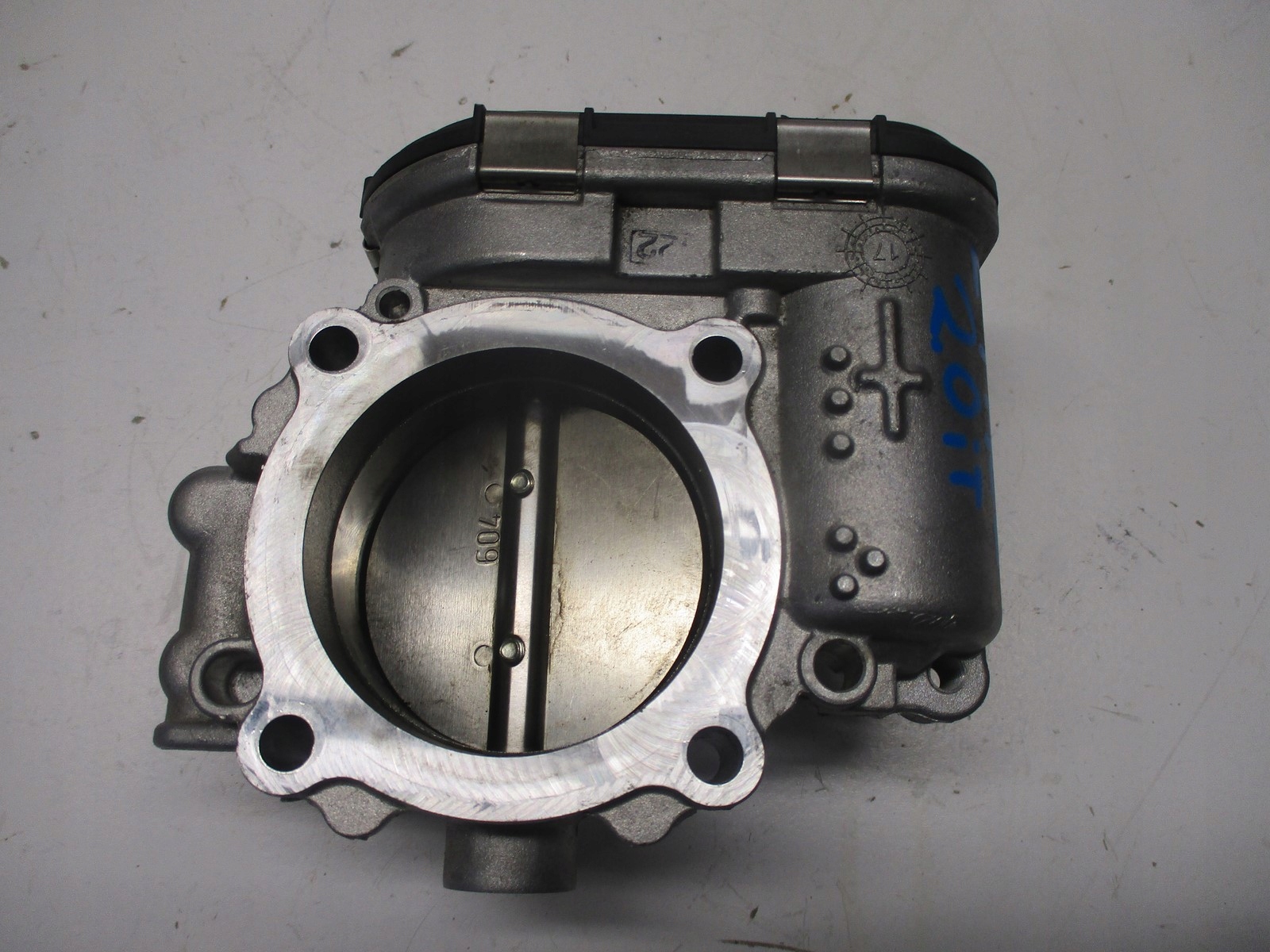 throttle flap JAGUAR E PACE 2,0iT K4P3-9F991-AA