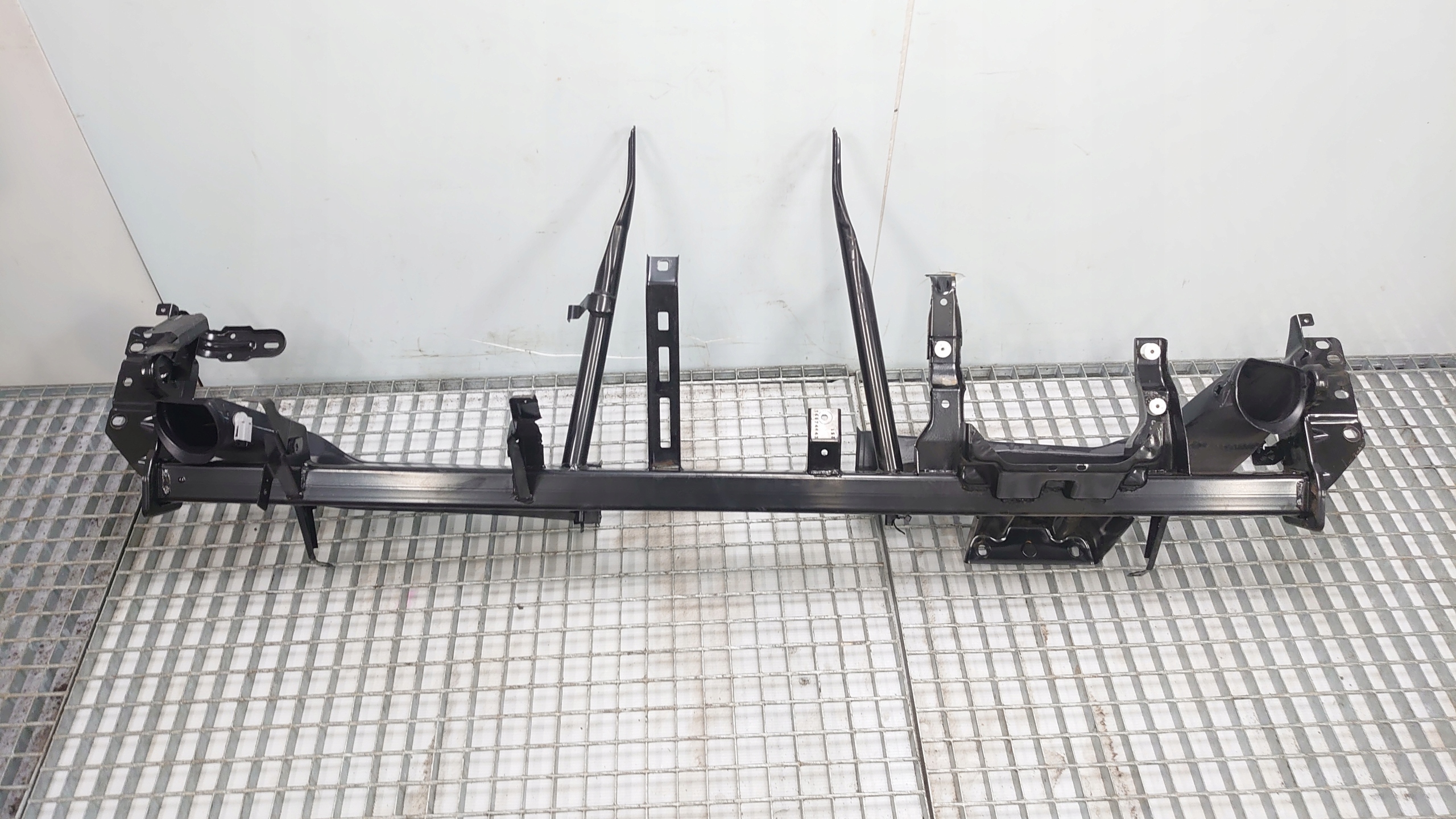 MERCEDES GL X164 Support Console Sous KONSOLE A1646200186