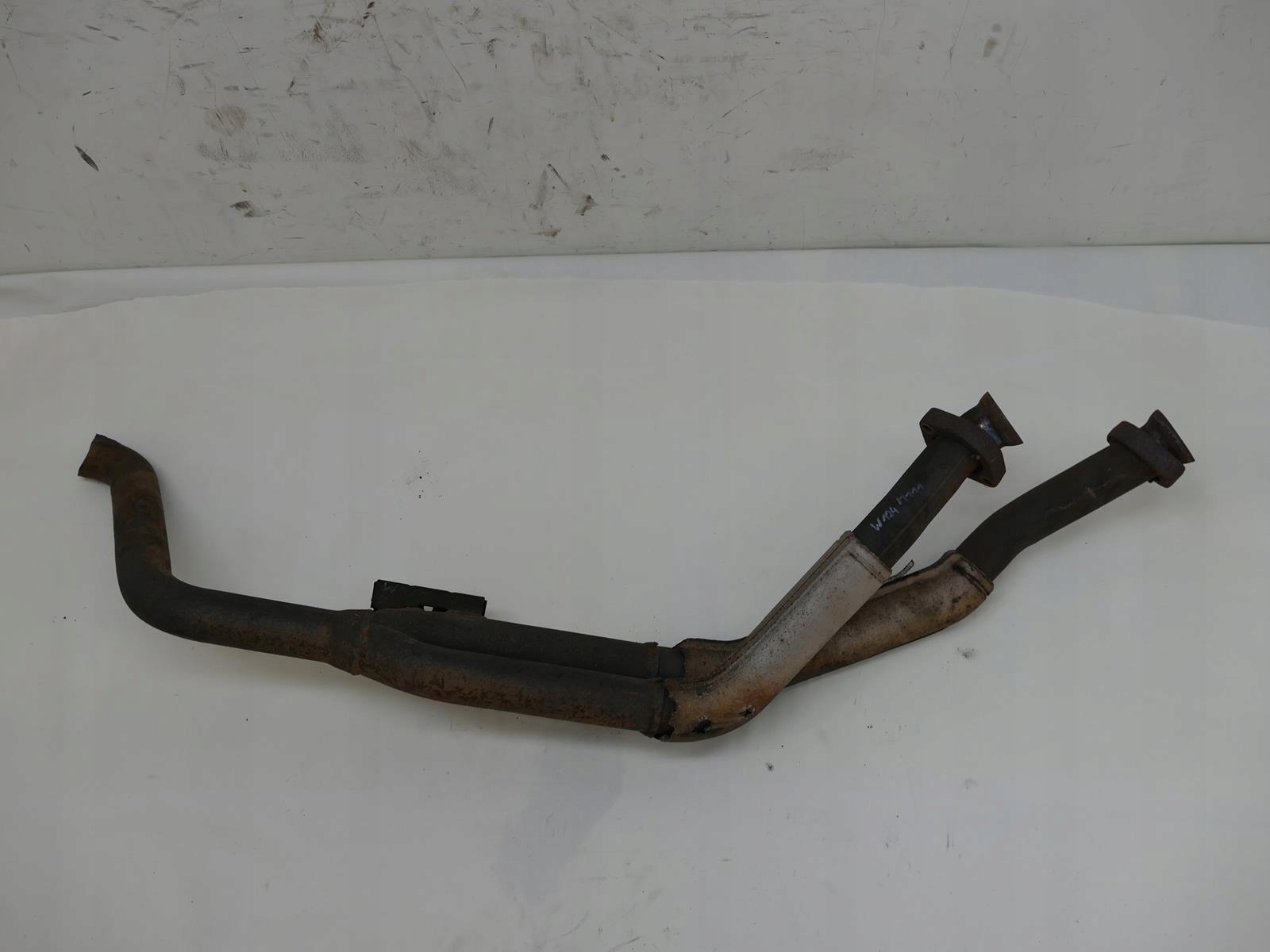 MERCEDES W124 2.2 B купе Вихлопна труба вихлопна труба