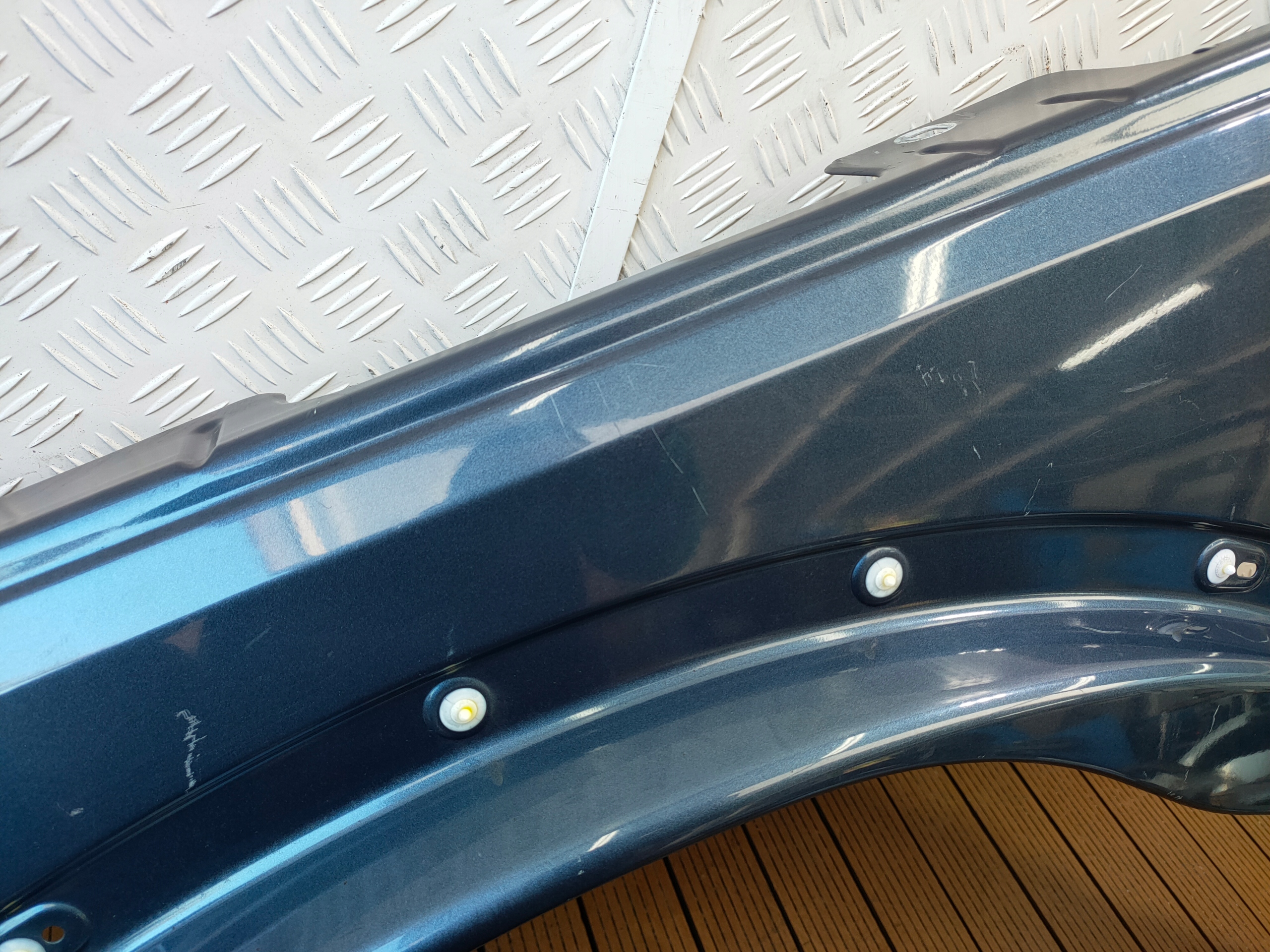 LAND ROVER DISCOVERY III L320 04-09 fender front left front LRC849