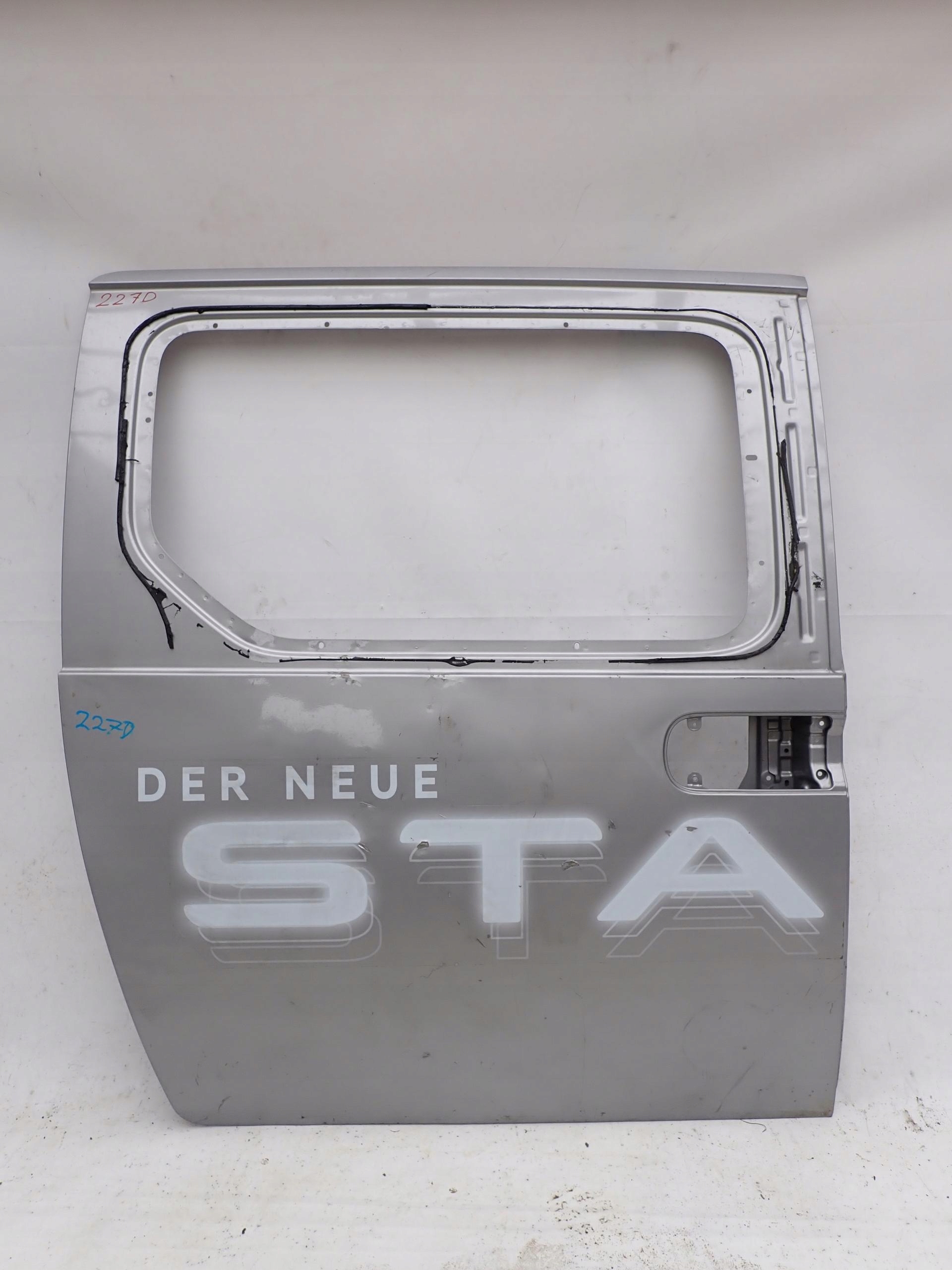 HYUNDAI STARIA 21-> door side sliding right