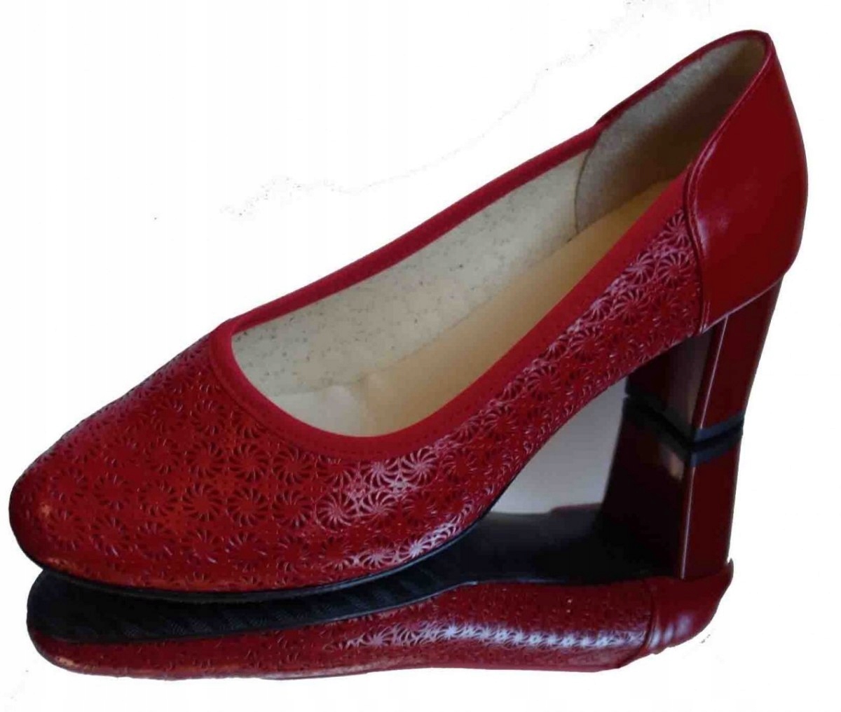 

czółenko na wymiar na szeroką szczupłą stopę 38