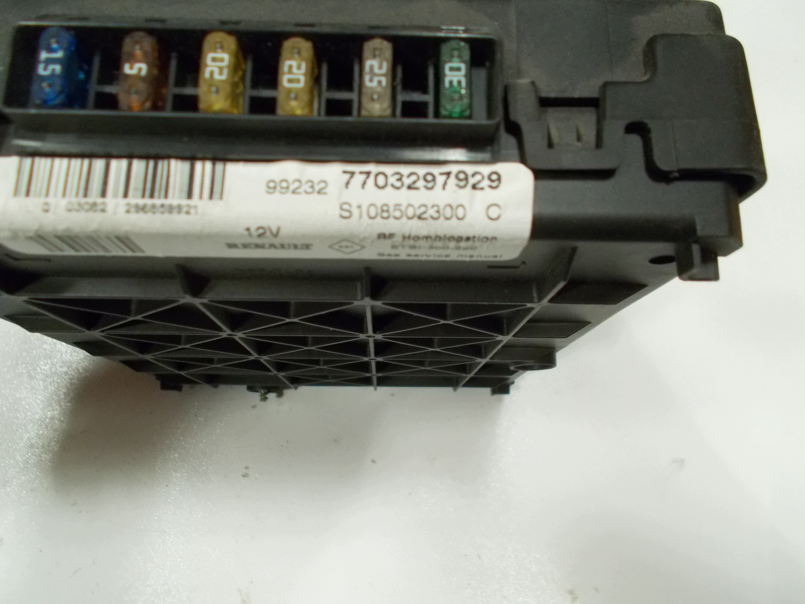 computer Montaggio IMMO MEGANE e SCENIC e 1.4 16V S110030018E 8200036523
