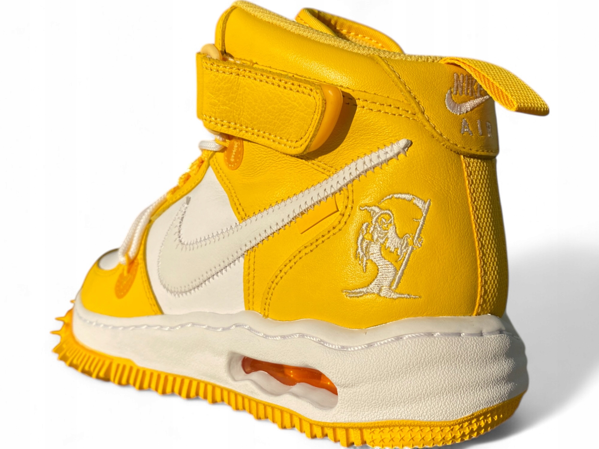 NIKE AIR FORCE MID SP OFF WHITE VARSITY MAIZE oryginalne