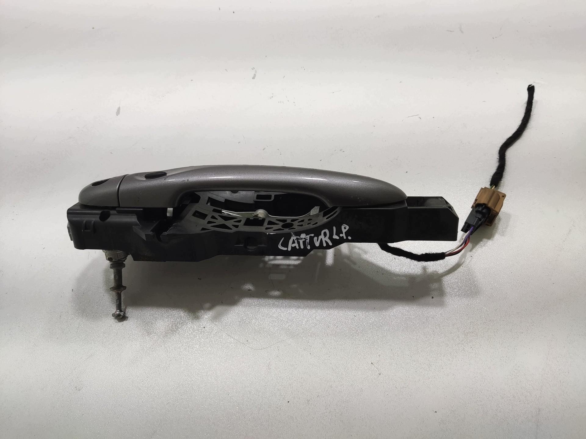 klika dveře levá levý předek KEYLESS RENAULT CAPTUR a 2013-2019