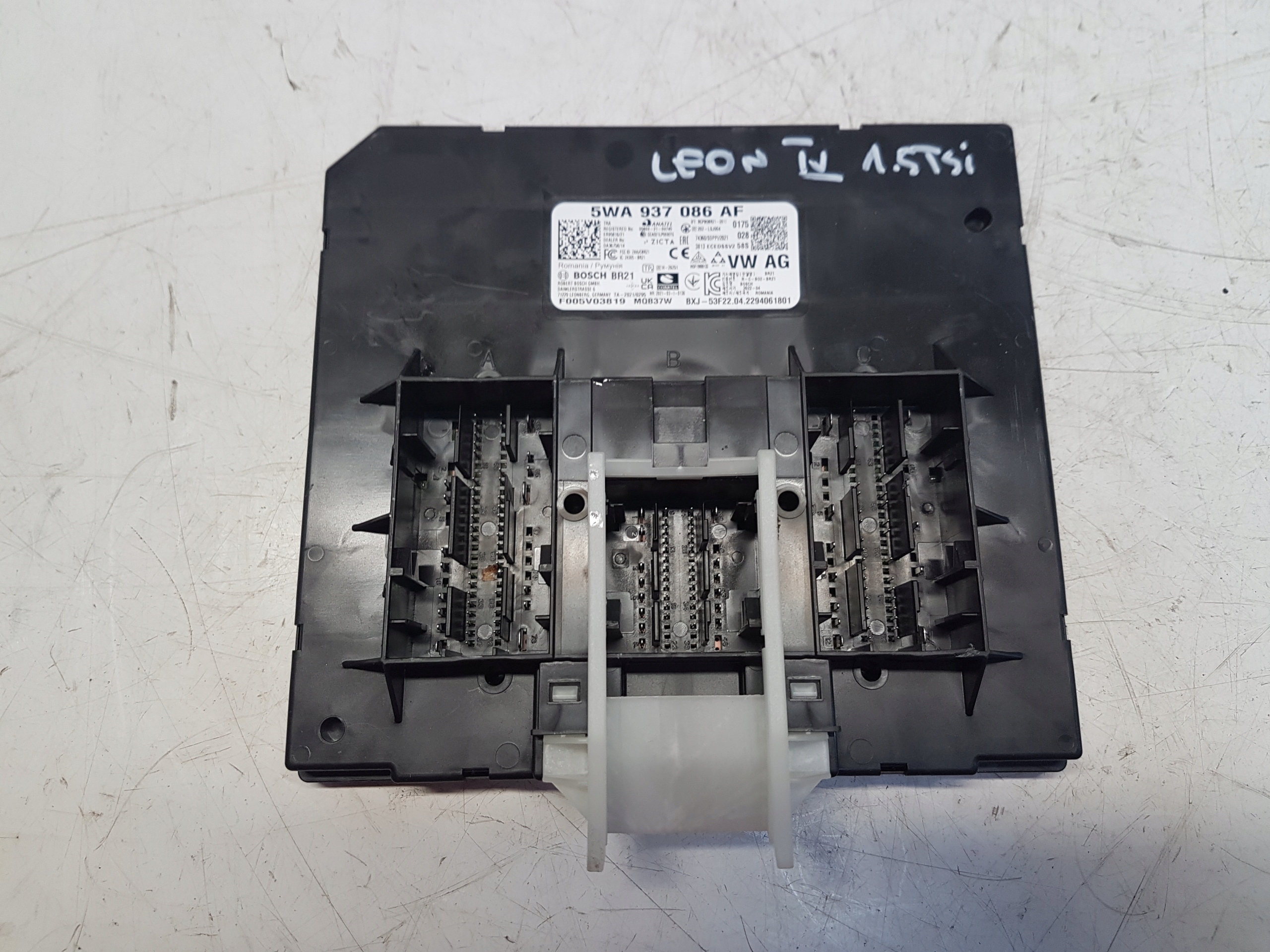 5wa937086af - LEON IV 5fa модуль контроллер комфорта