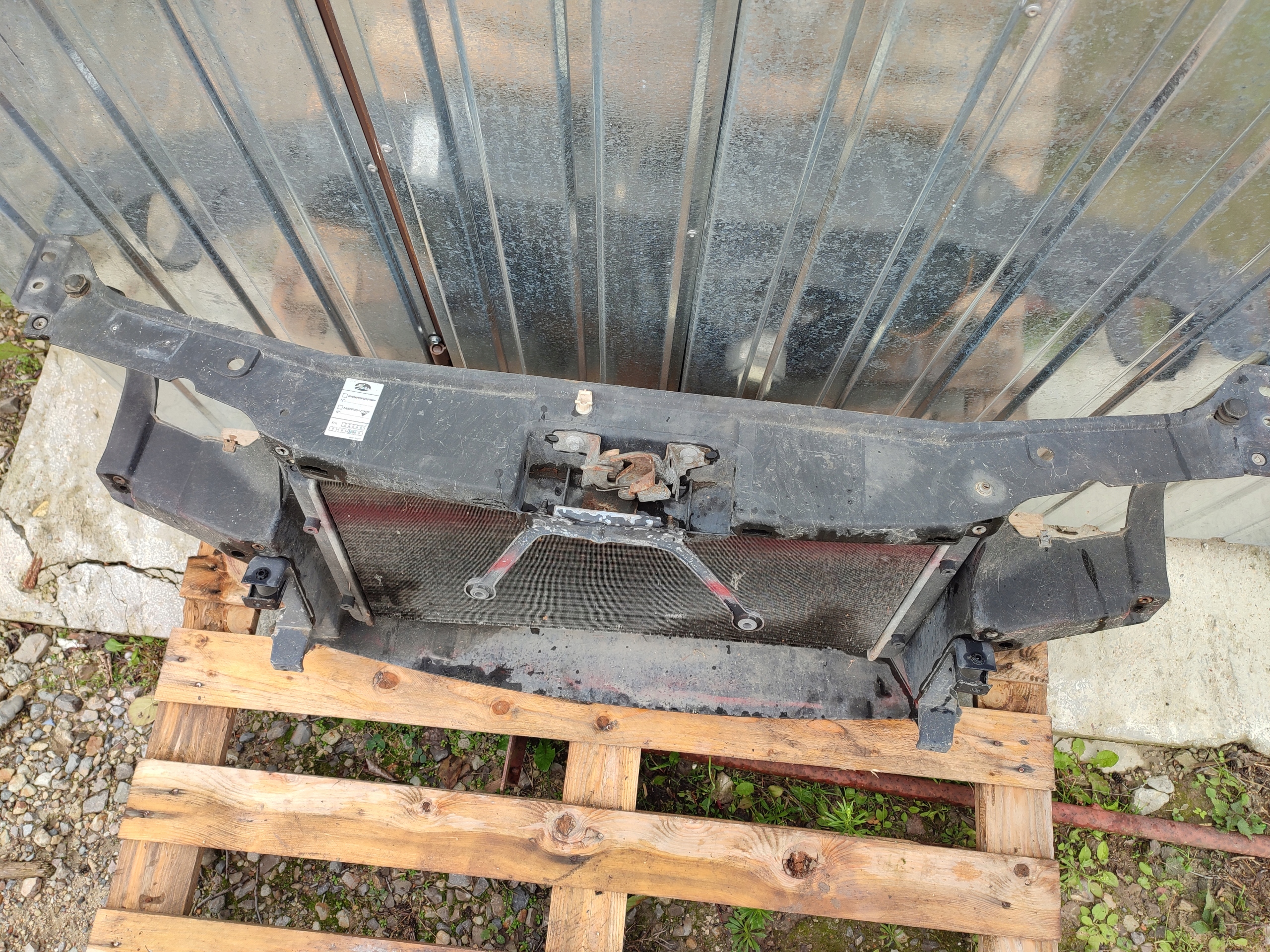 KPL Armature Avant VW GOLF III Radiateur