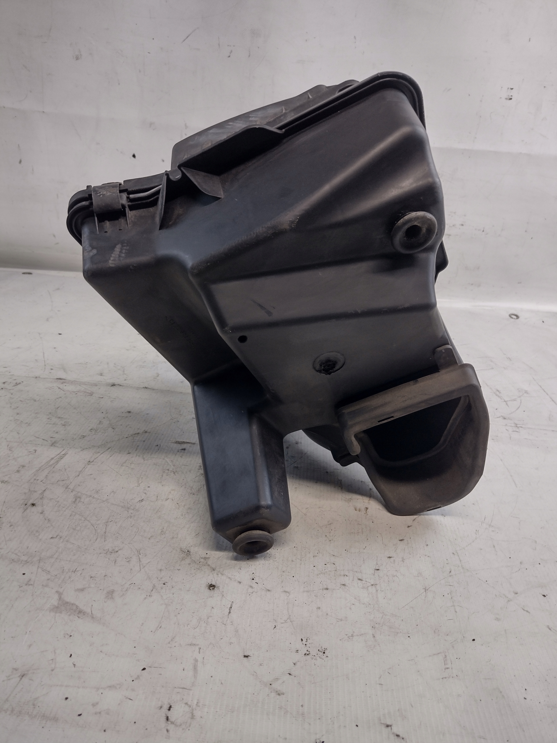 luftfiltergehäuse Chrysler Voyager IV 2,8 CRD OE 04861388AB