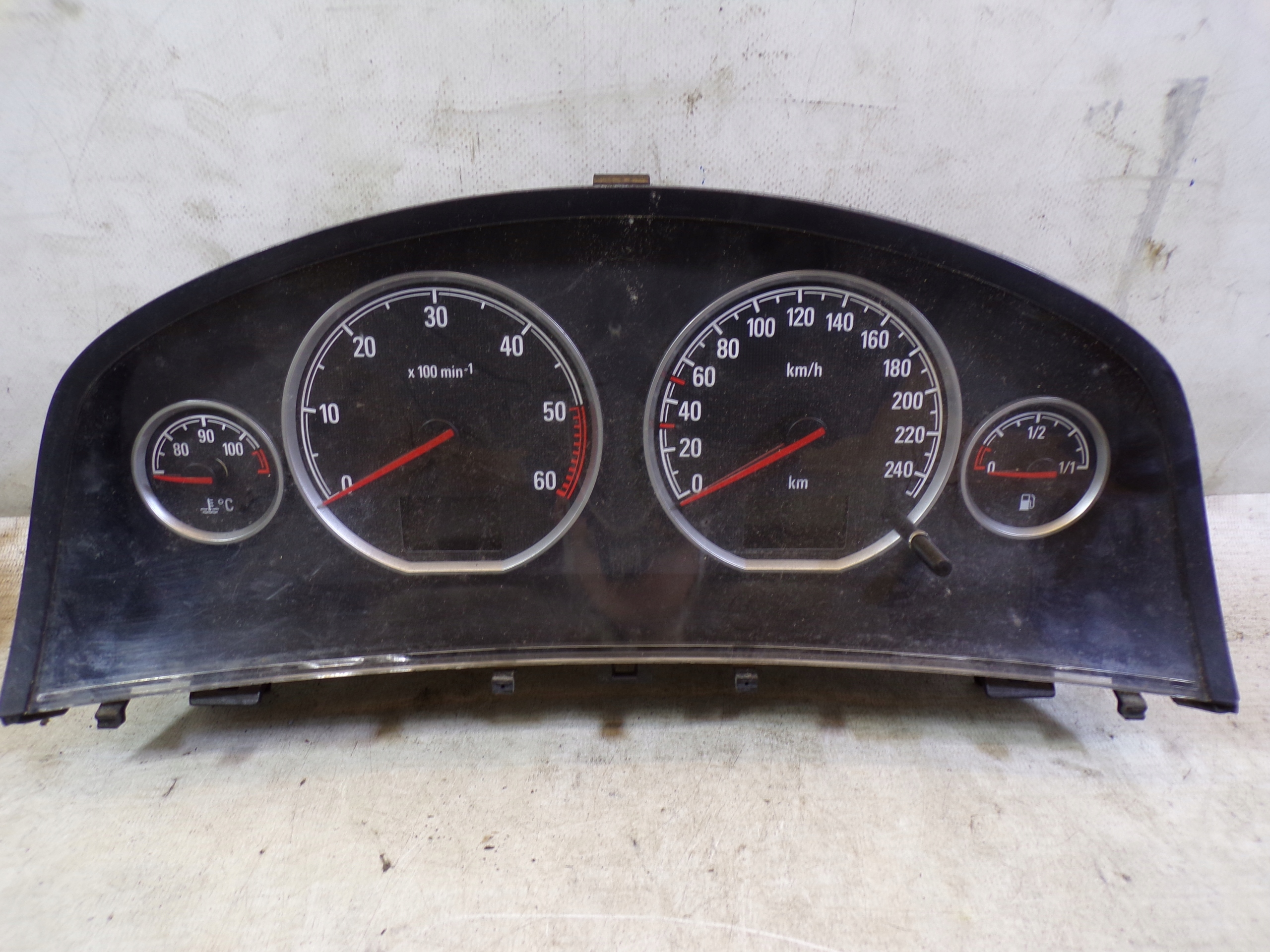 running board STARTOWY OPEL VECTRA C 3.0d 897352-1857