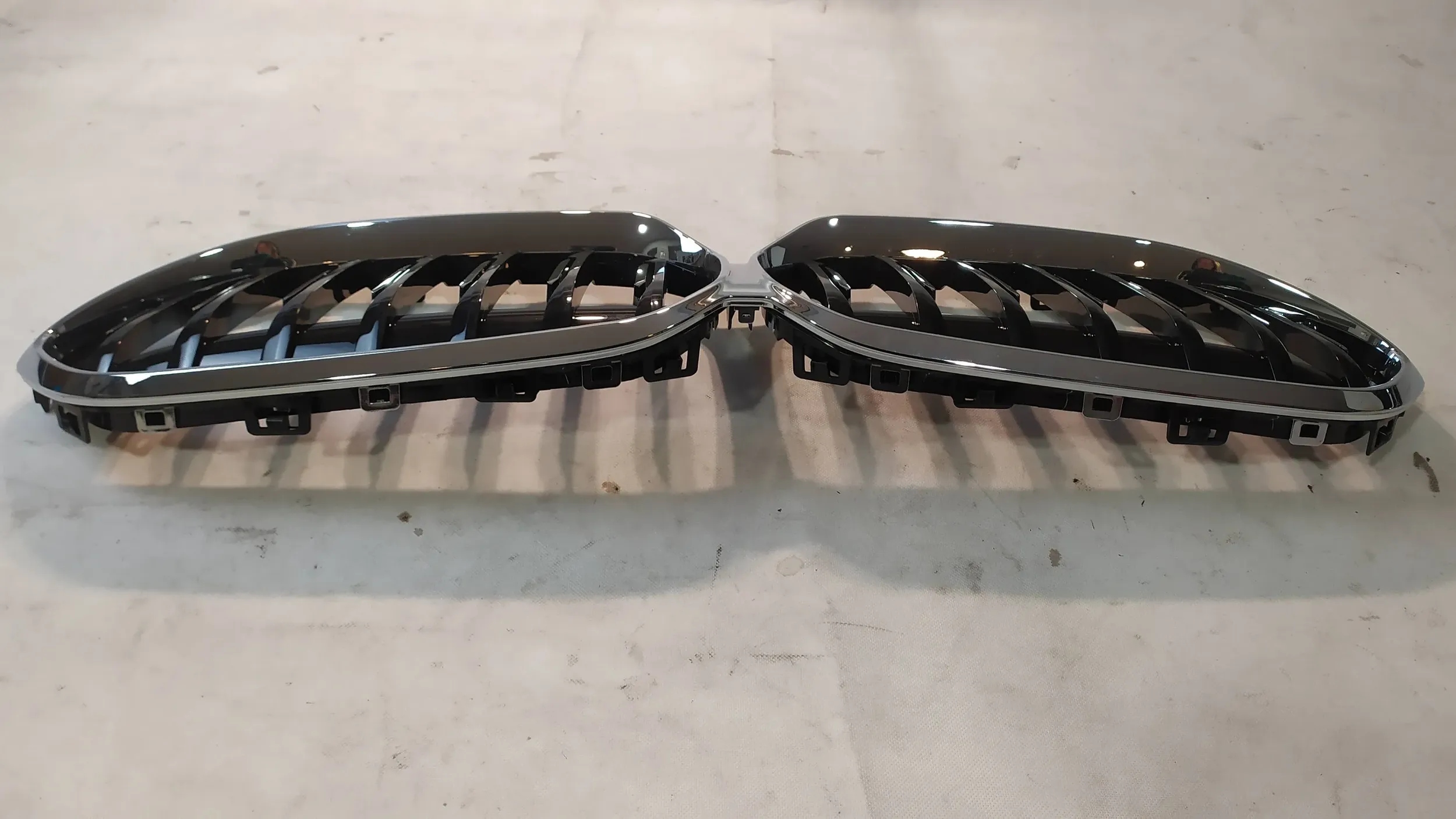 BMW 2 F44 Kühlergrill FRONTGRILL Kühlergitter 5A39376 - Thumbnail 7