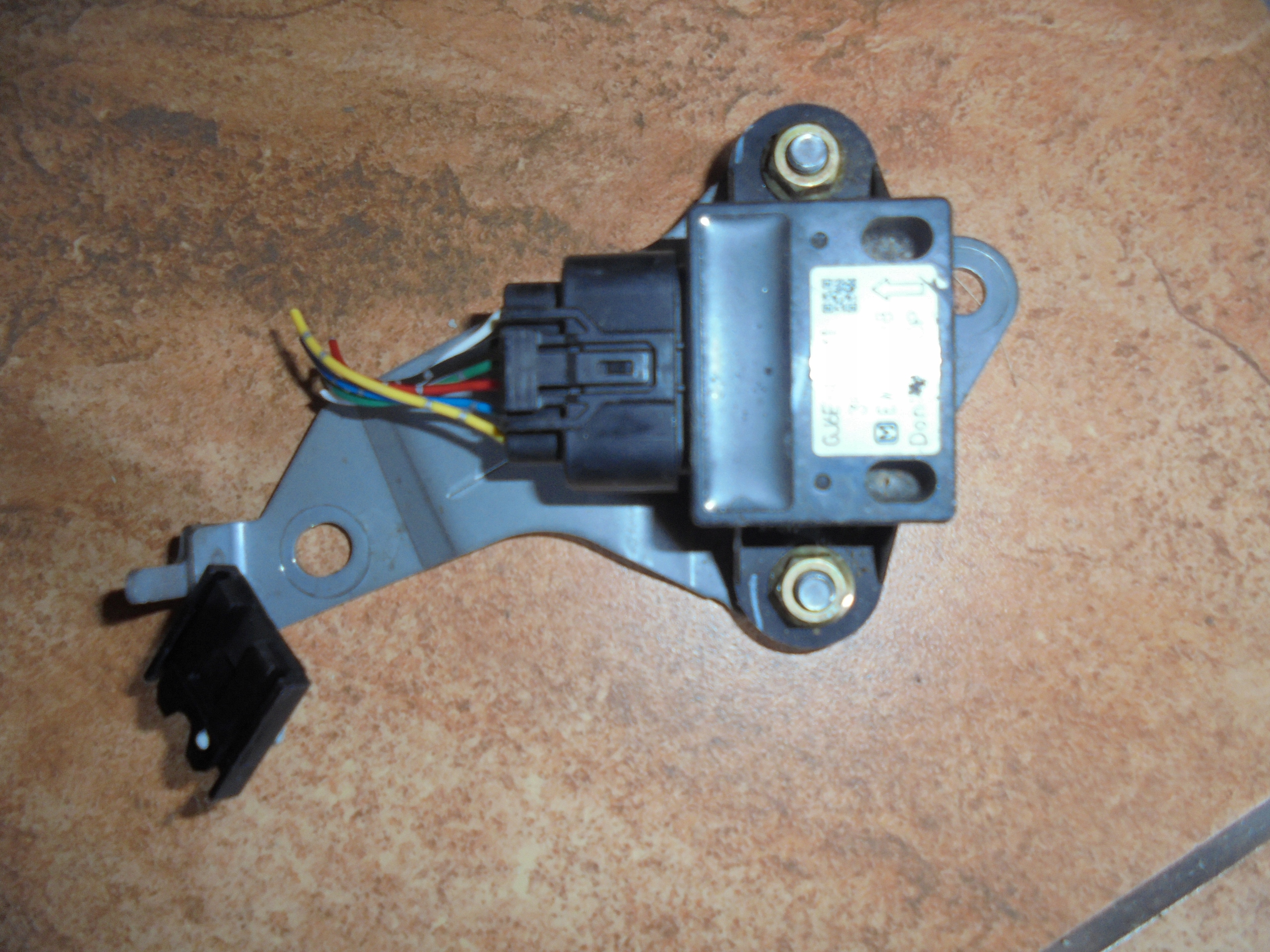 MAZDA 6 2.0CITD 03' SENSOR CZUJNIK GJ6E-43-7Y1