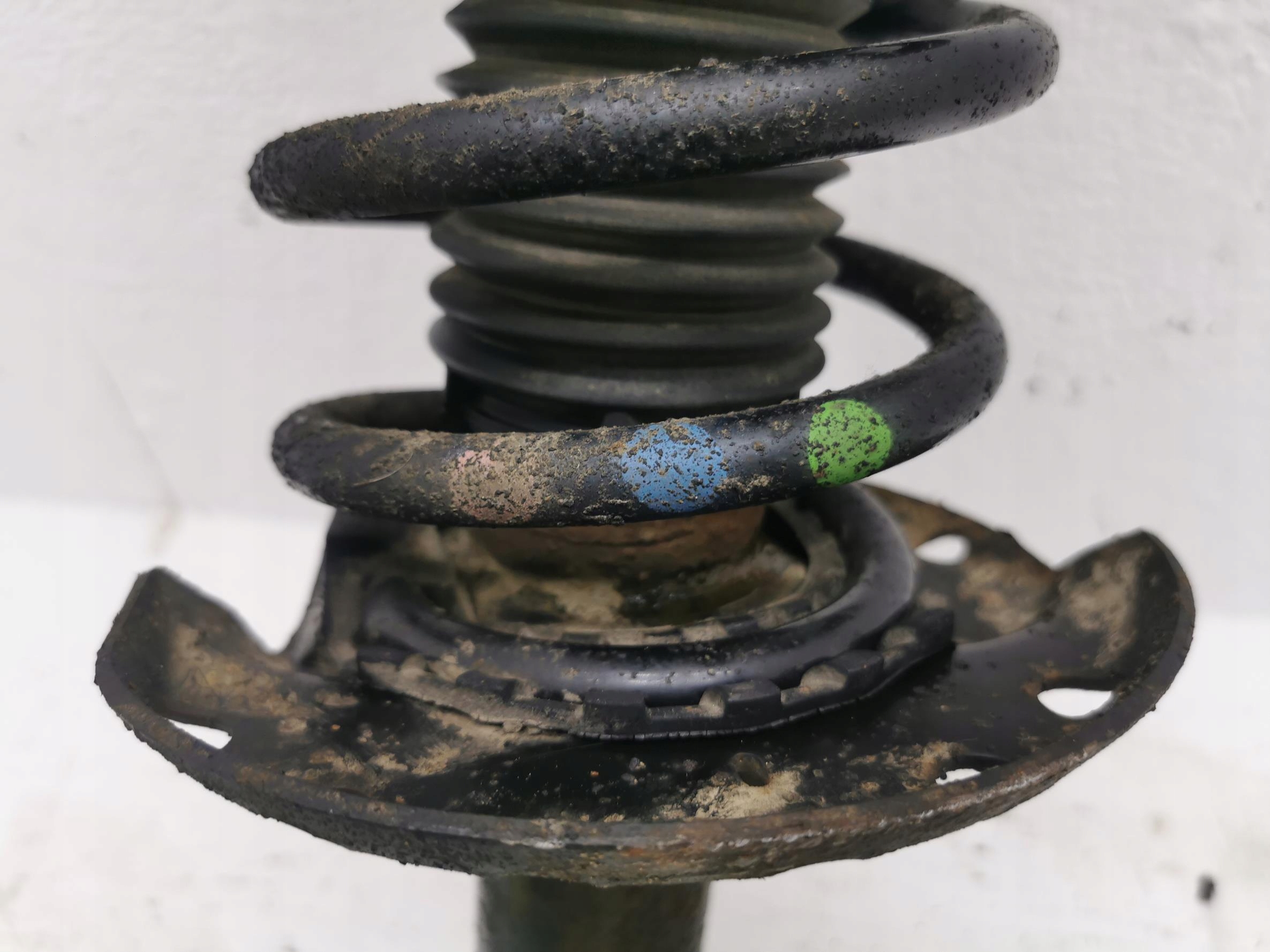 shock absorber left front VOLVO V60 and 31262902 10-18