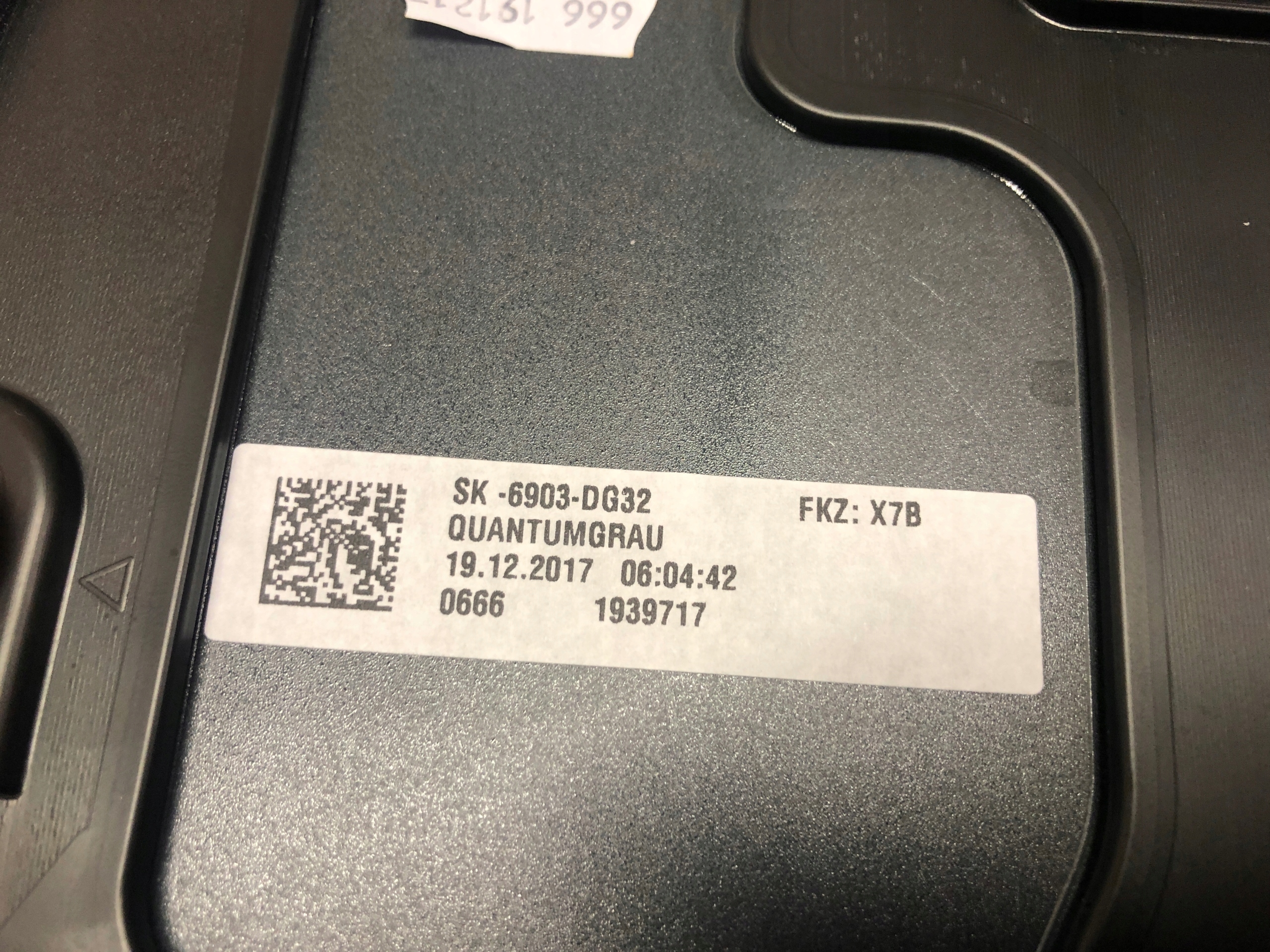 AUDI Q2 cover SLUPKA right 81A853378A LX7B