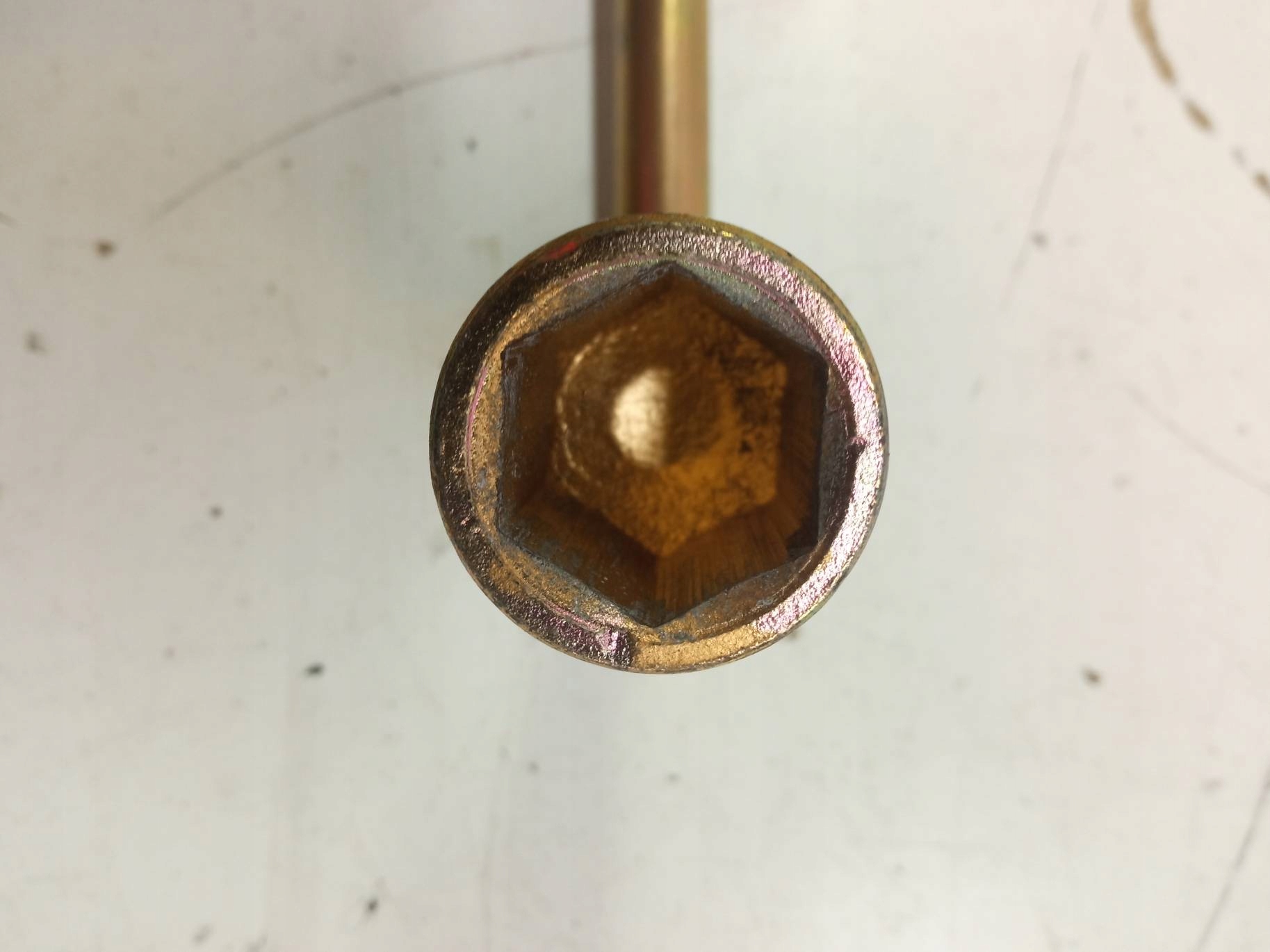 Clé DO des roues 21mm KUTY