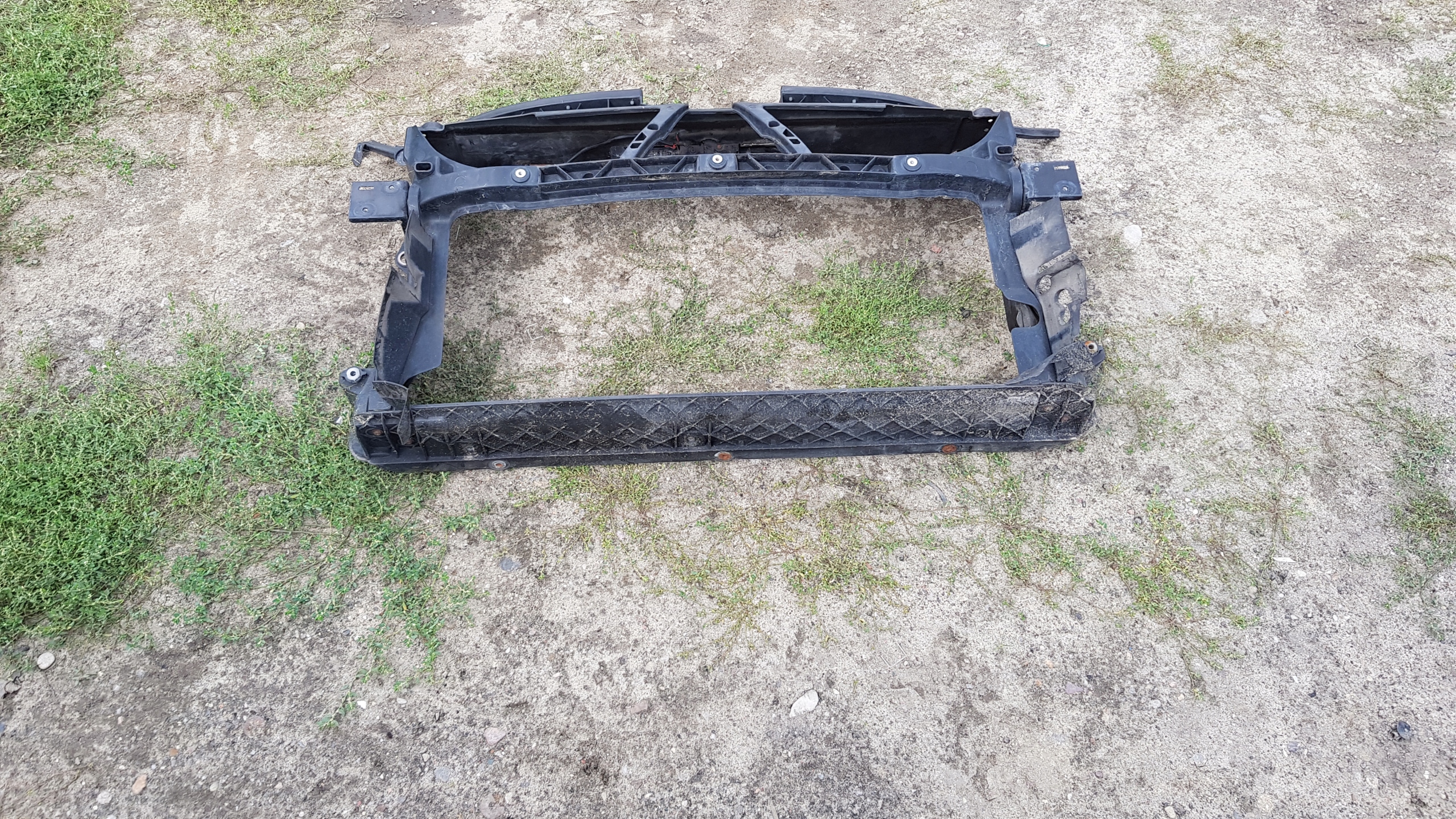 VW PHAETON support panel for radiators pillar