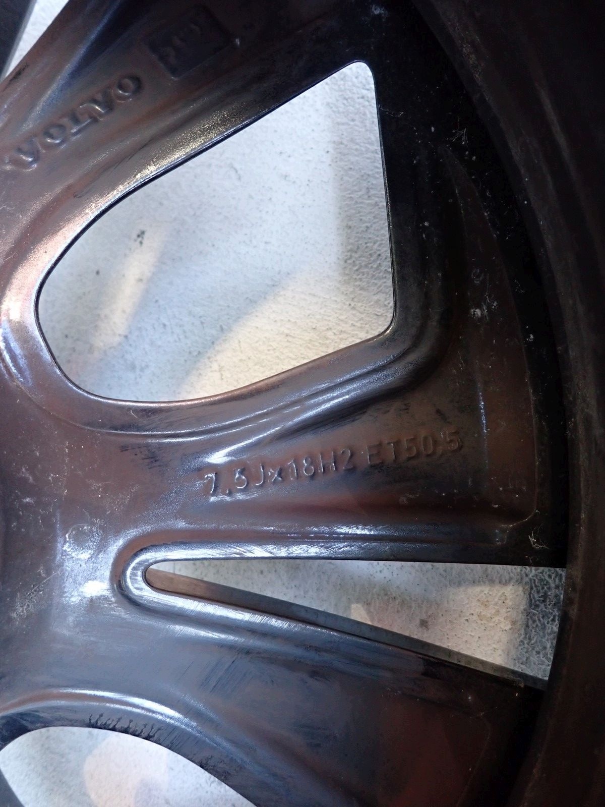 disk hliníkový VOLVO 5x108 ET50,5 7,5J 18" 32209453