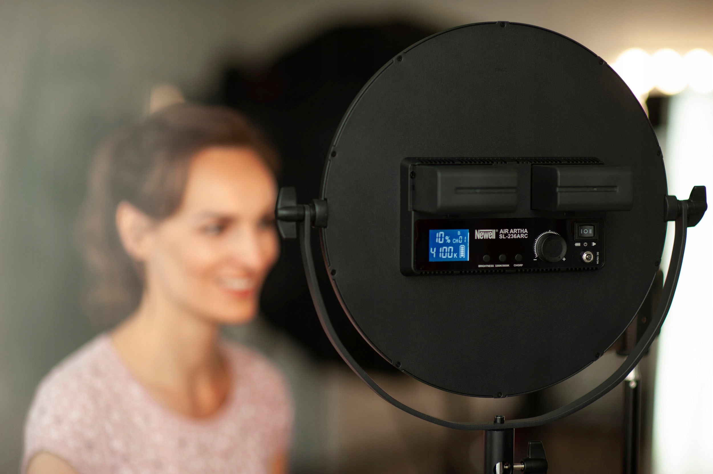 LAMPA LED NEWELL AIR ARTHA 3200/5600K CRI >95 Źródło światła LED