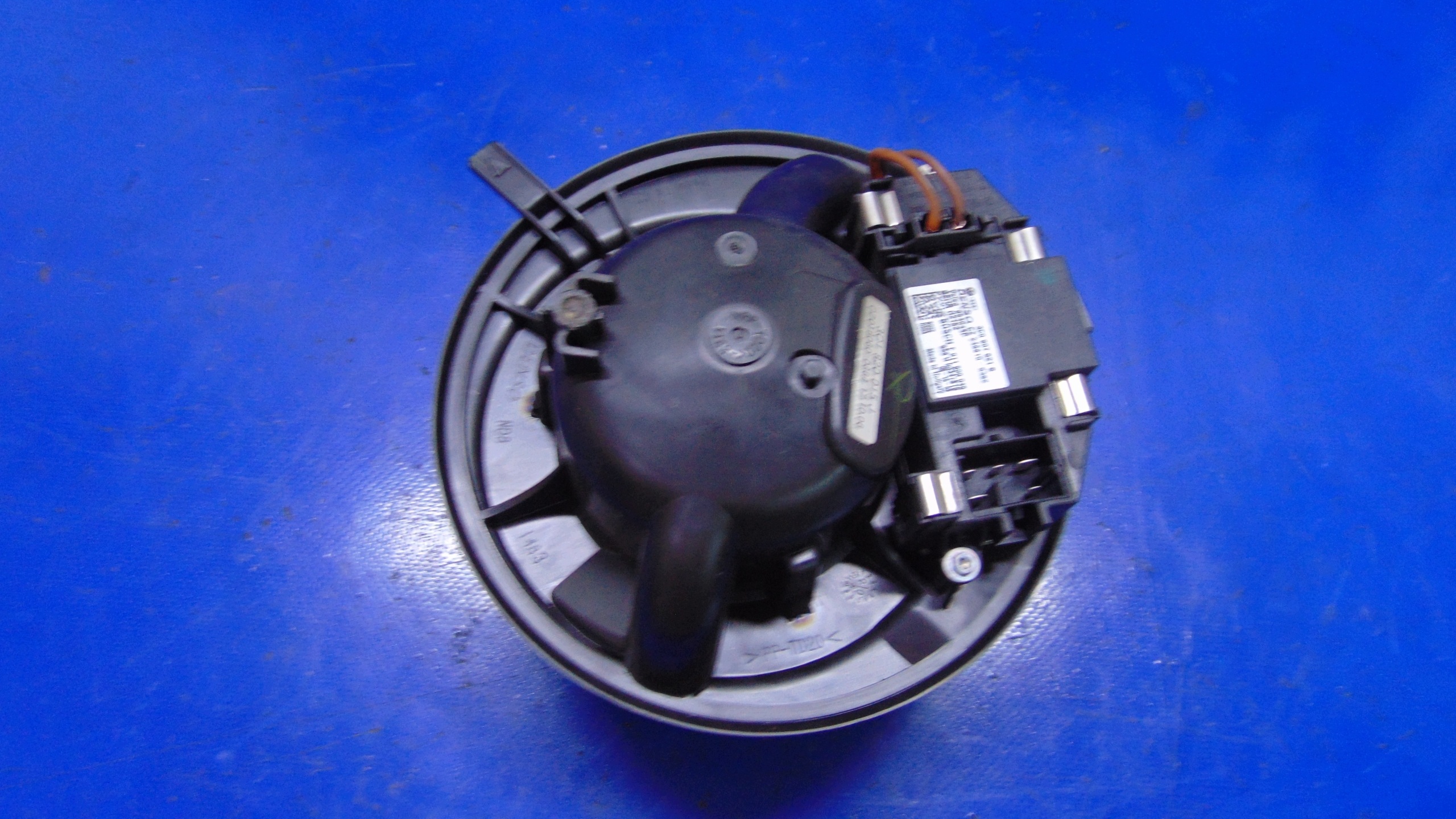 Lüfter DMUCHAWA EU VW GOLF V HB 03-10 ROK