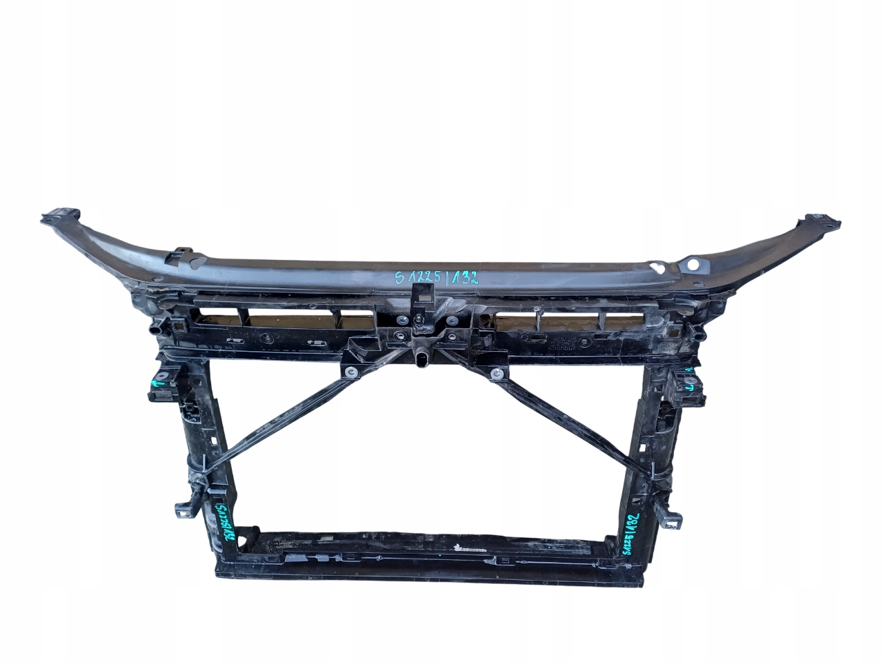 SKODA OCTAVIA 3 III 12- PAS PRZEDNI 5E0805588