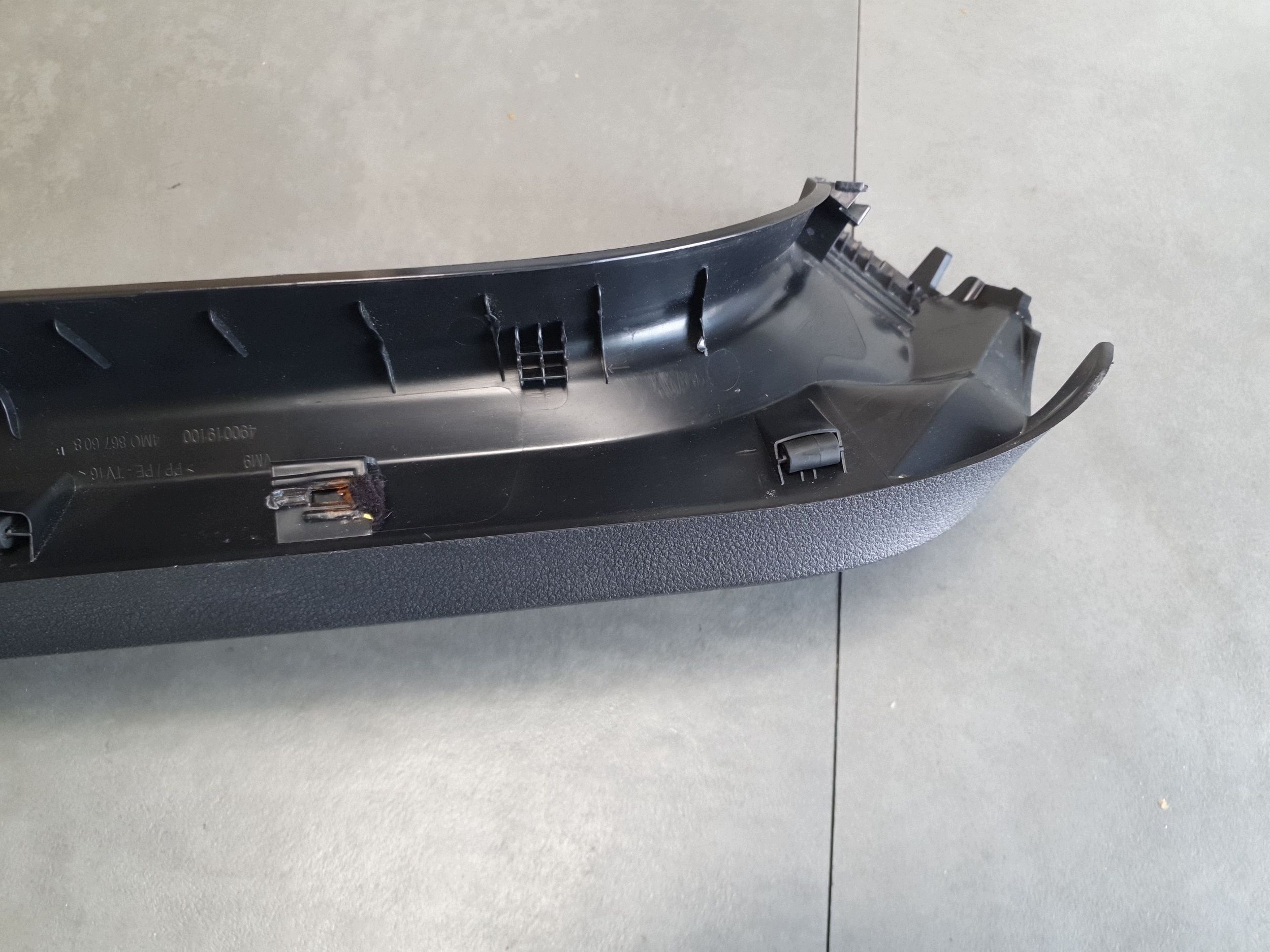 Audi Q7 4M Element cover bonnet 4M0867608B