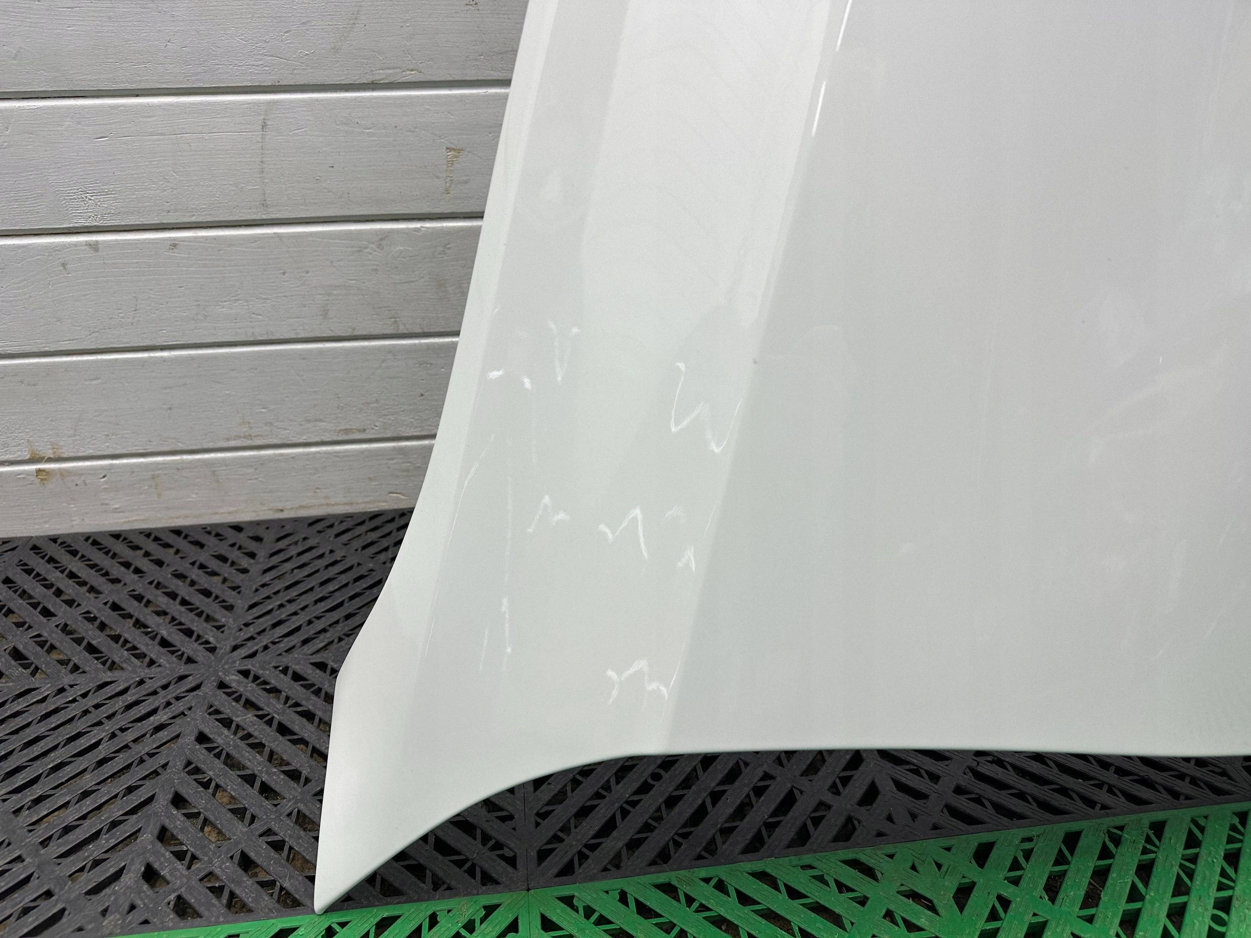 fender front side right BMW 3 G20 G21 colour A300
