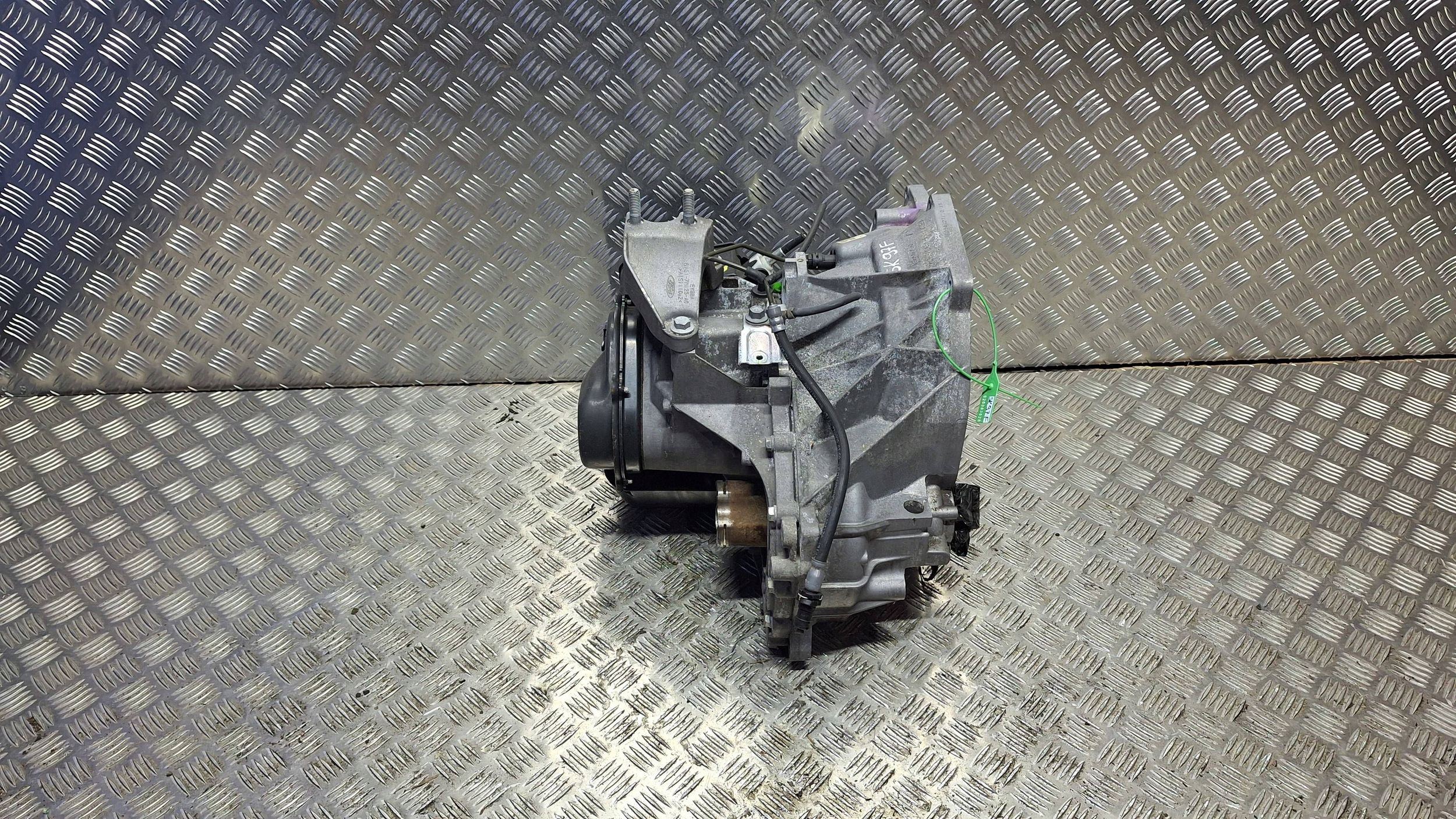 CAMBIO 8A6R-7002-JL FORD FIESTA MK7 1.25