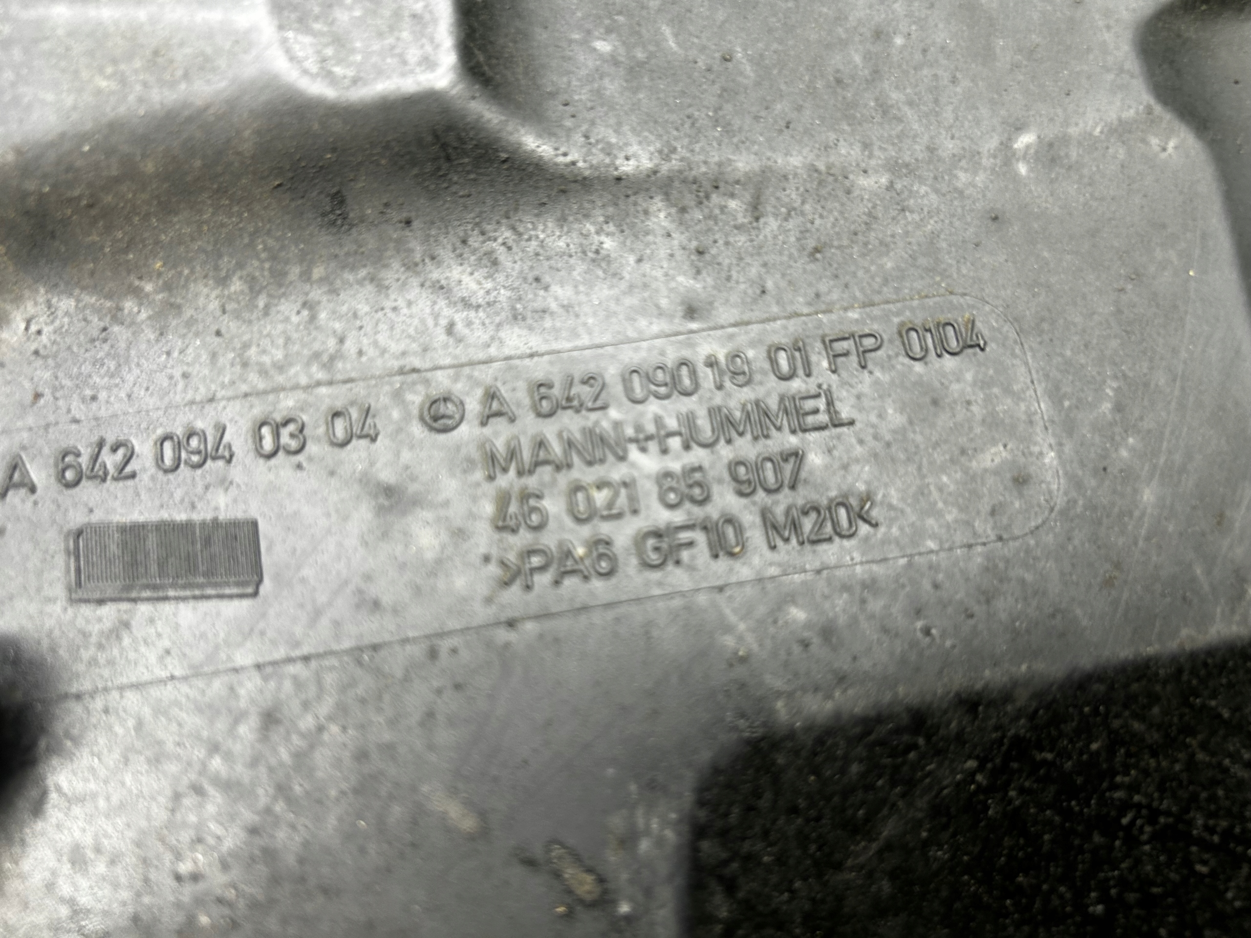 links Gehäuse filter luft MERCEDES W164 W211 a6420940304