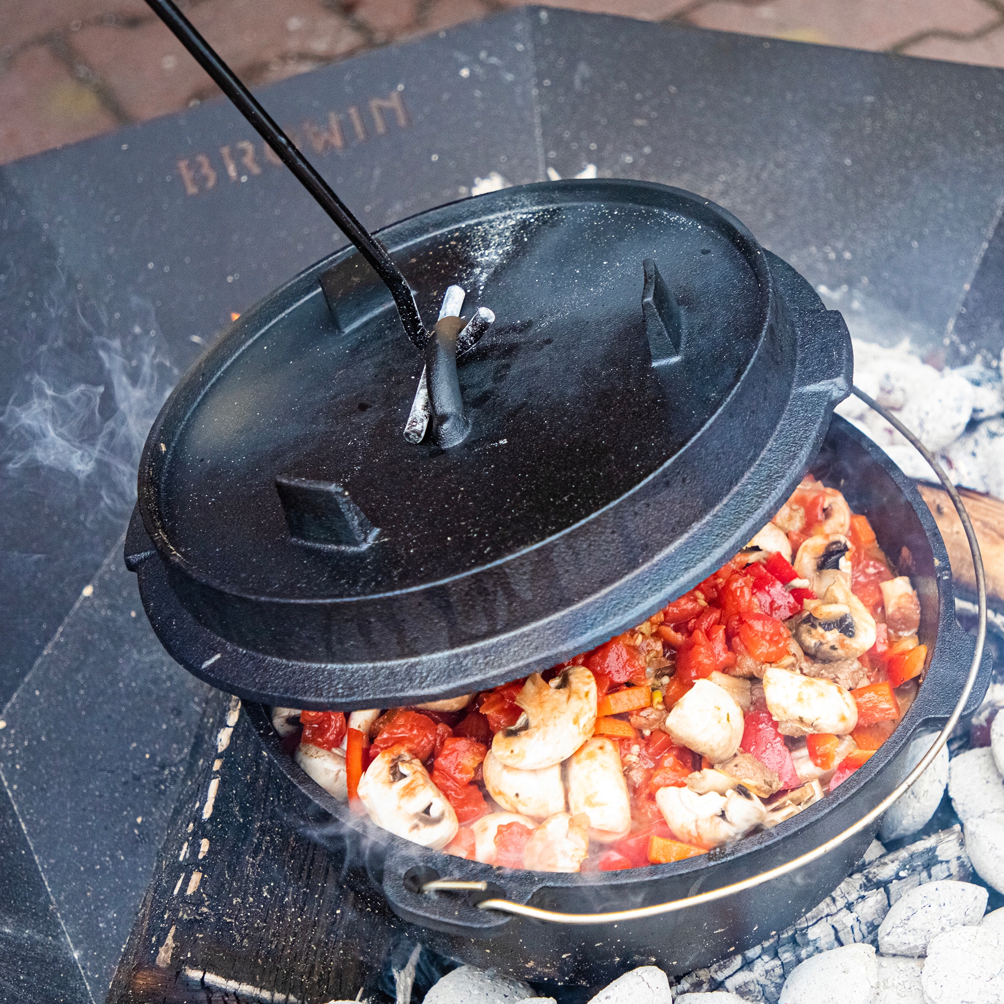 Uchwyt pogrzebacz do garnka lub kociołka żeliwnego Rodzaj brak informacji