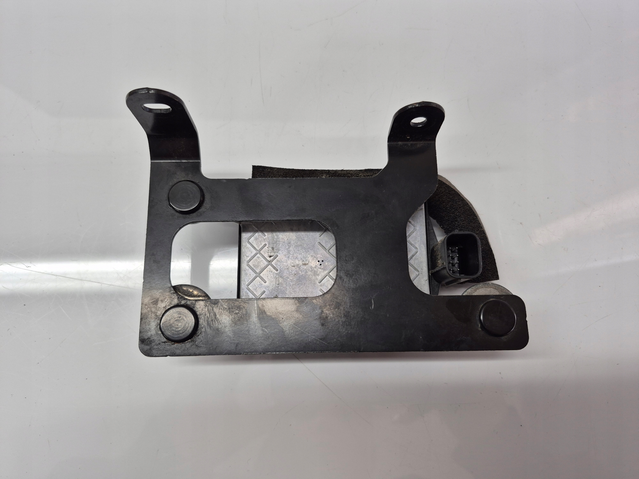 nissan LEAF II 28438-5SA2C