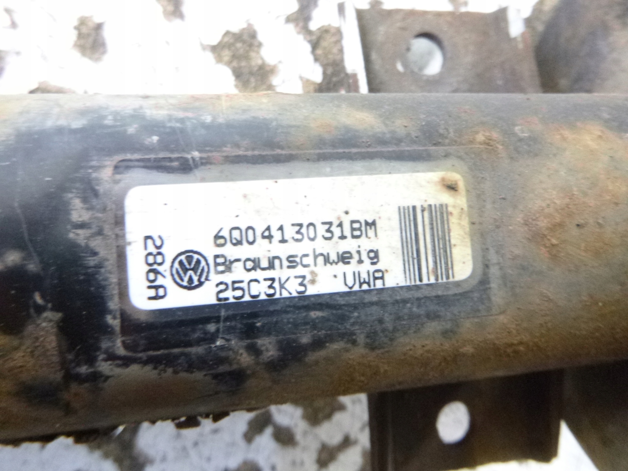 shock absorber front left Volkswagen Polo 9N3 1.2 and 2003. 6Q0413031BM