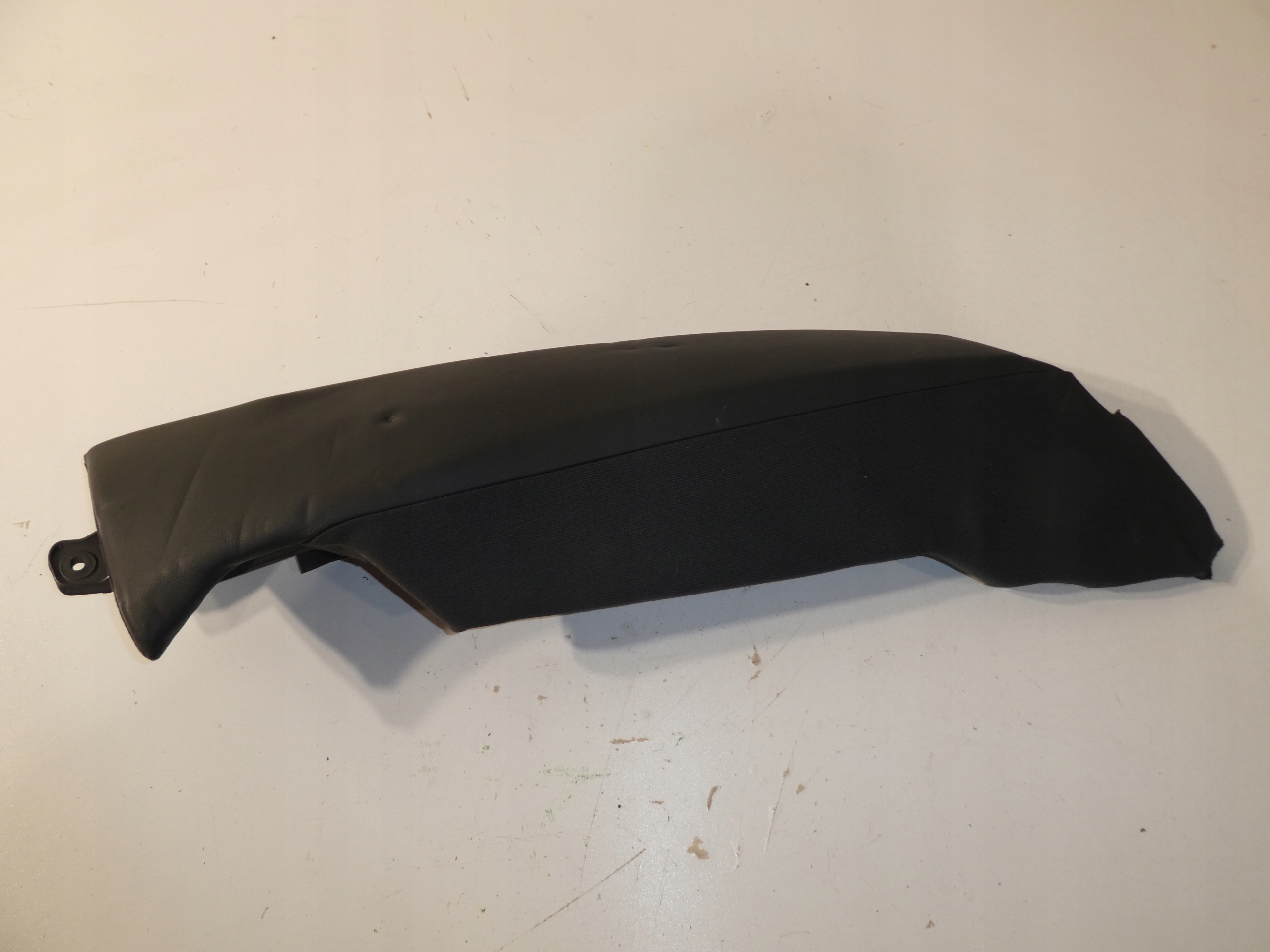 side KANAPY rear part AUDI A5 8T0857792 leather