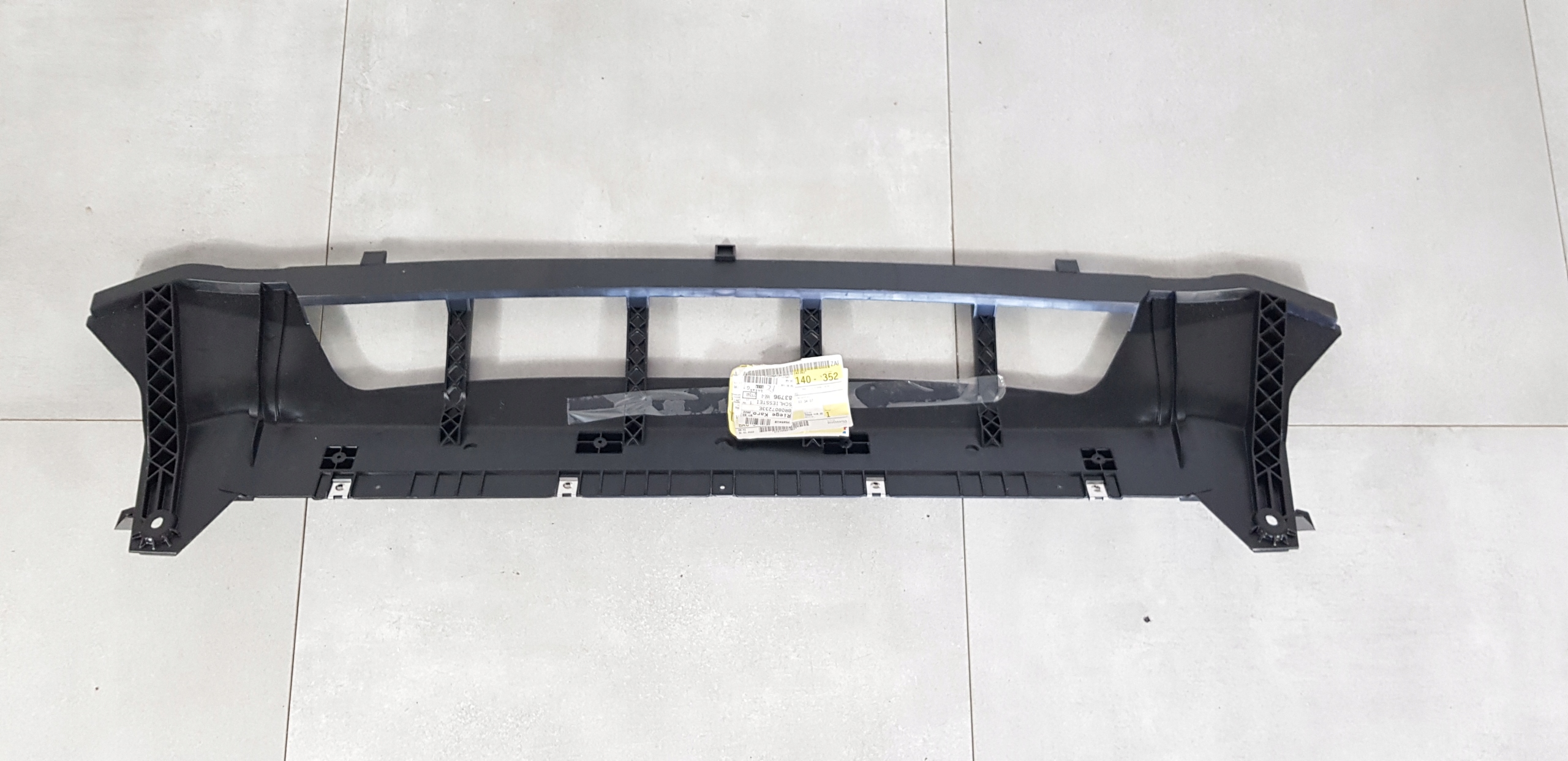 AUDI Q5 SQ5 OSLONA PLYTA ZDERZAKA 8R0