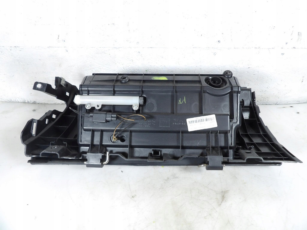 passenger compartment Jaguar OE GX73-060K63-AA
