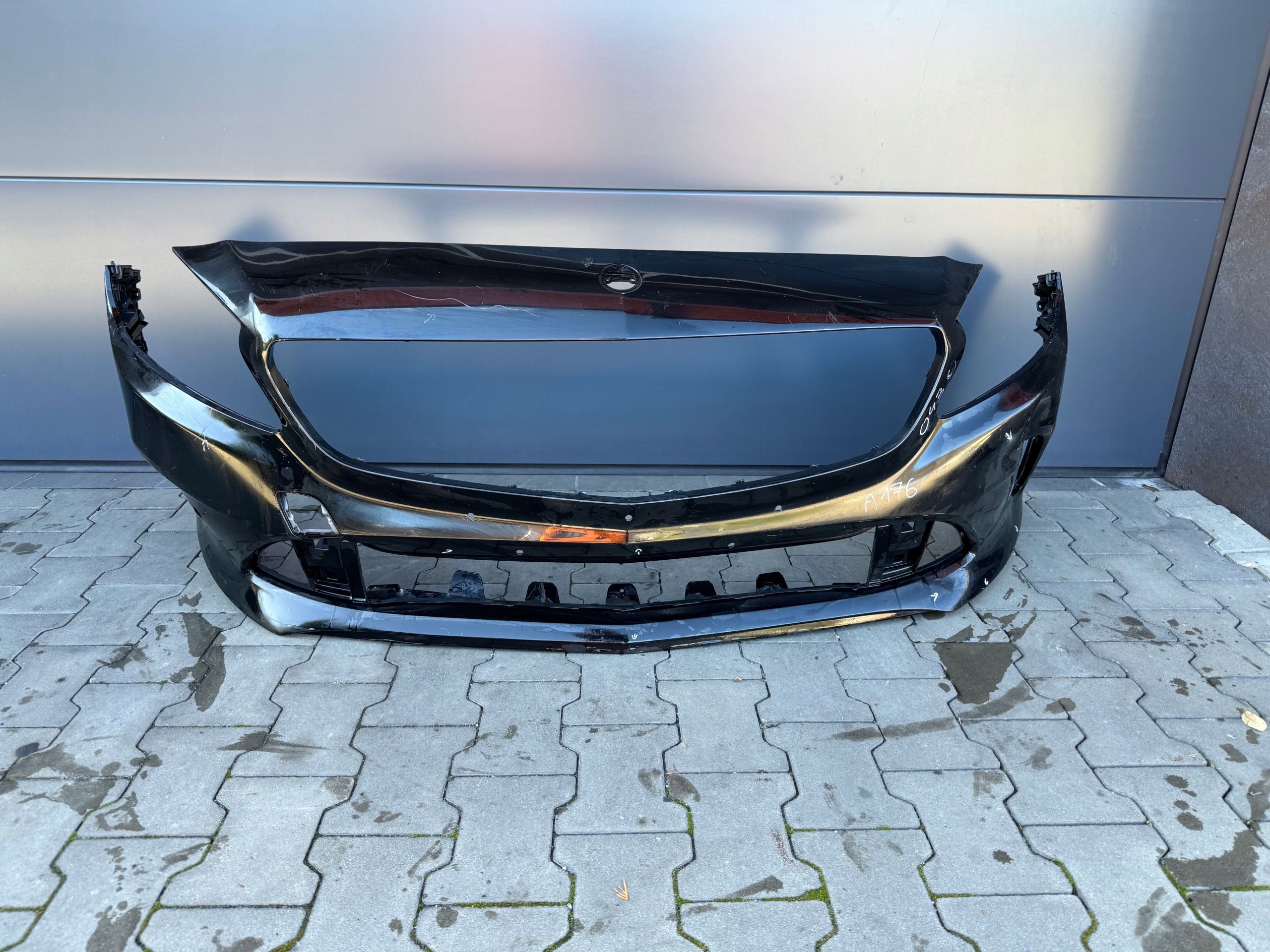 MERCEDES A W176 LIFT 16-18 bumper front front A1768853625 black ORYG.
