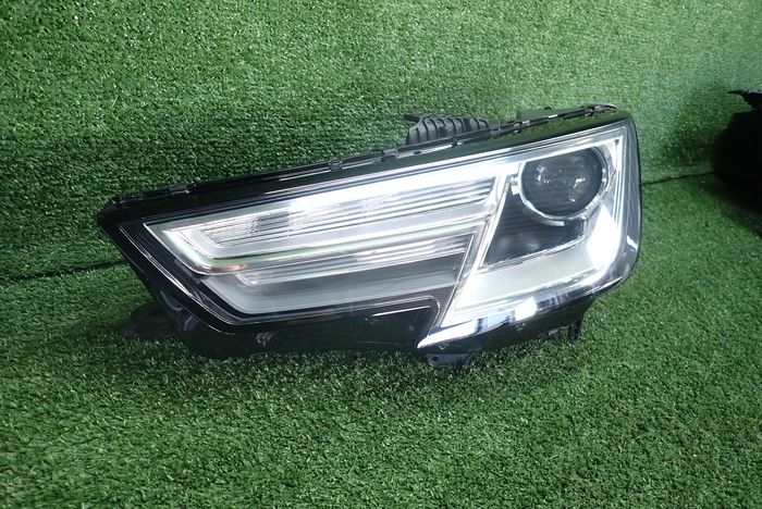 AUDI A4 B8 XENON LED 15-19 reflektor left light left