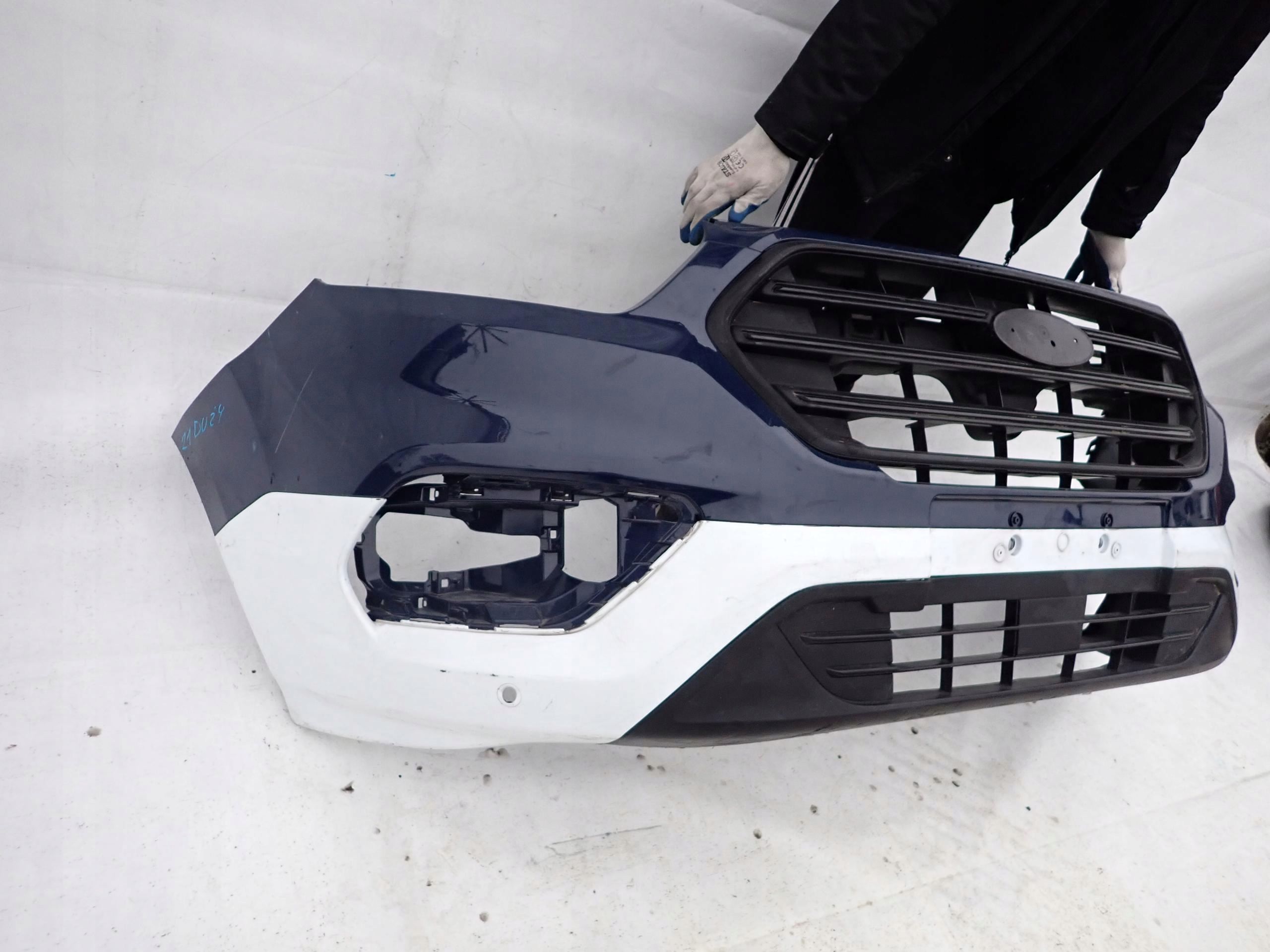FORD TRANSIT CUSTOM LIFT 17-> bumper front PDC