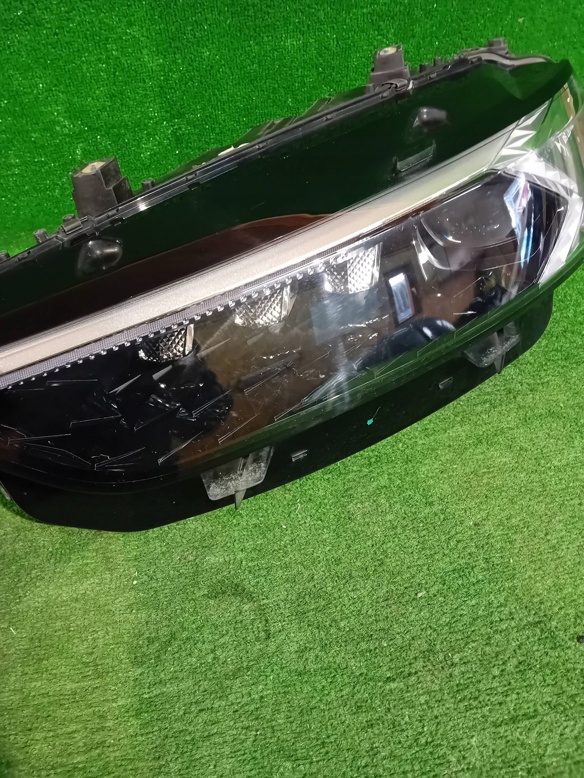 REFLEKTOR left front CITROEN DS7 CROSSBACK FULL LED 17- NR.729