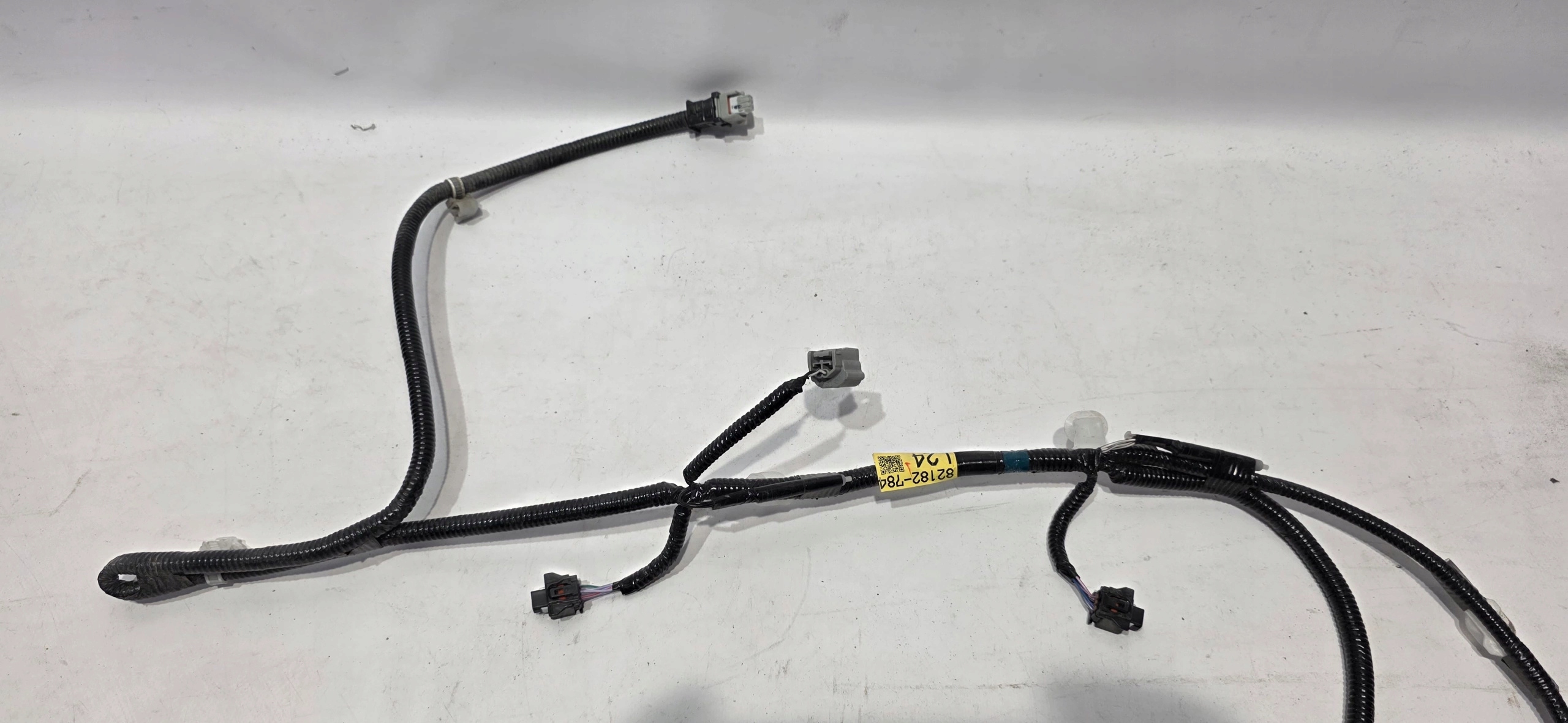 bundle PRZEWODOW PDC rear part LEXUS NX II 21- original 82182-78420